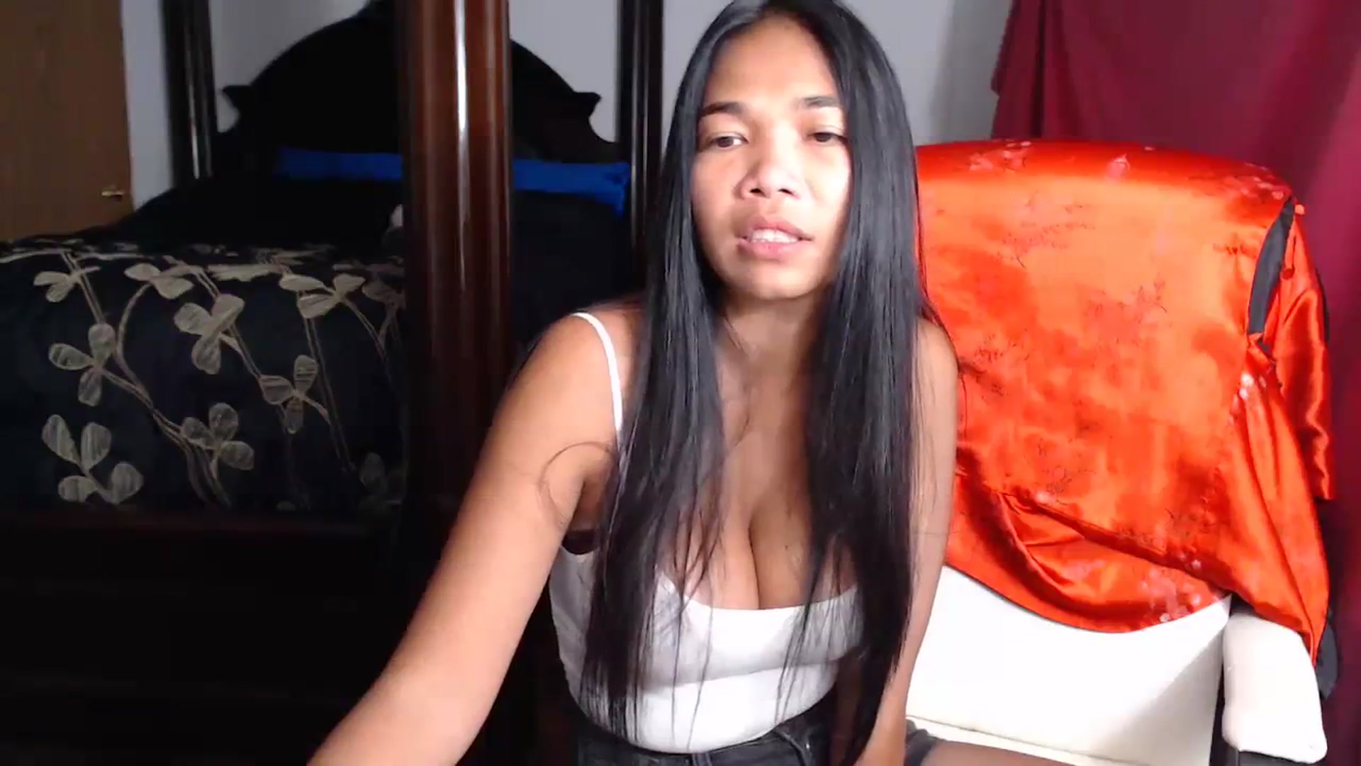 Gallery image thumbnail from Littlekai2023's myfreecams stream on, 08/10/2023, 24:00 image 12 of 20