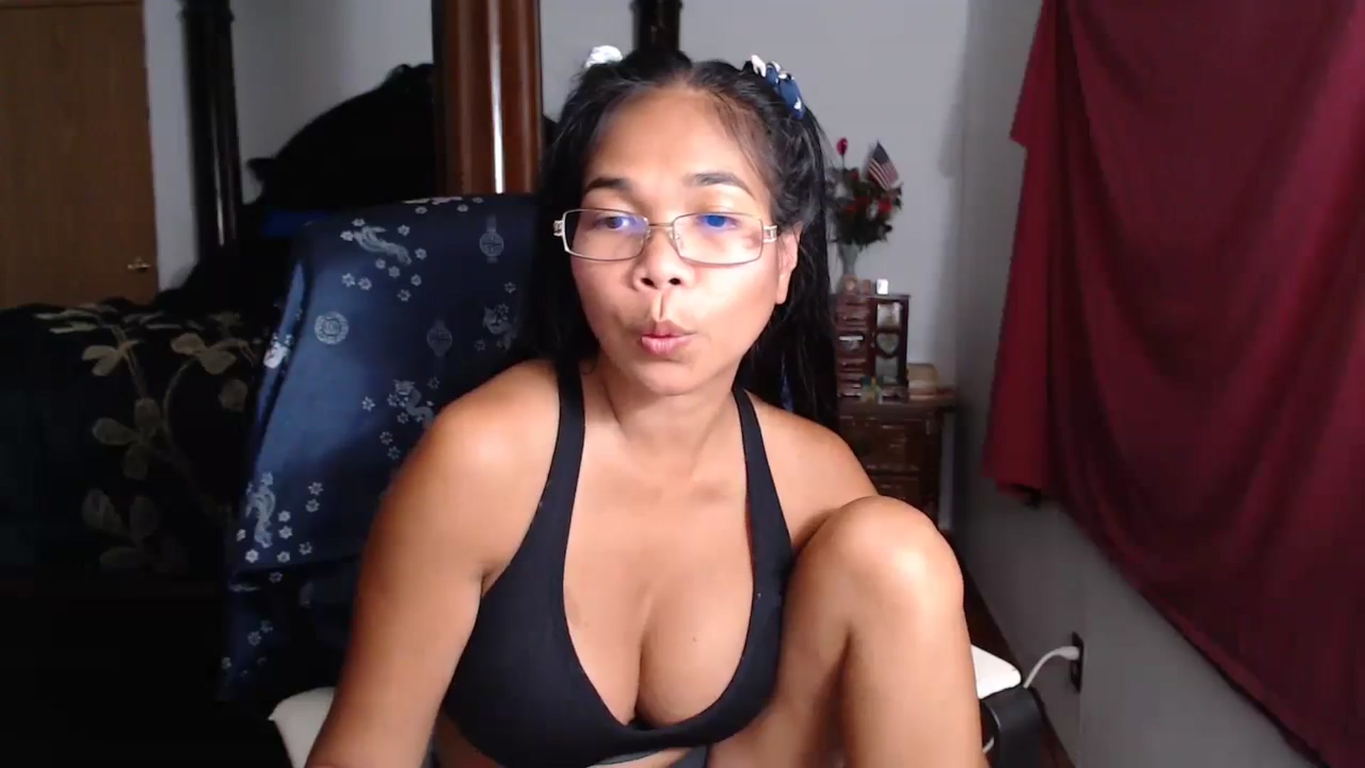 Gallery image thumbnail from Littlekai2023's myfreecams stream on, 08/13/2023, 03:43 image 4 of 20