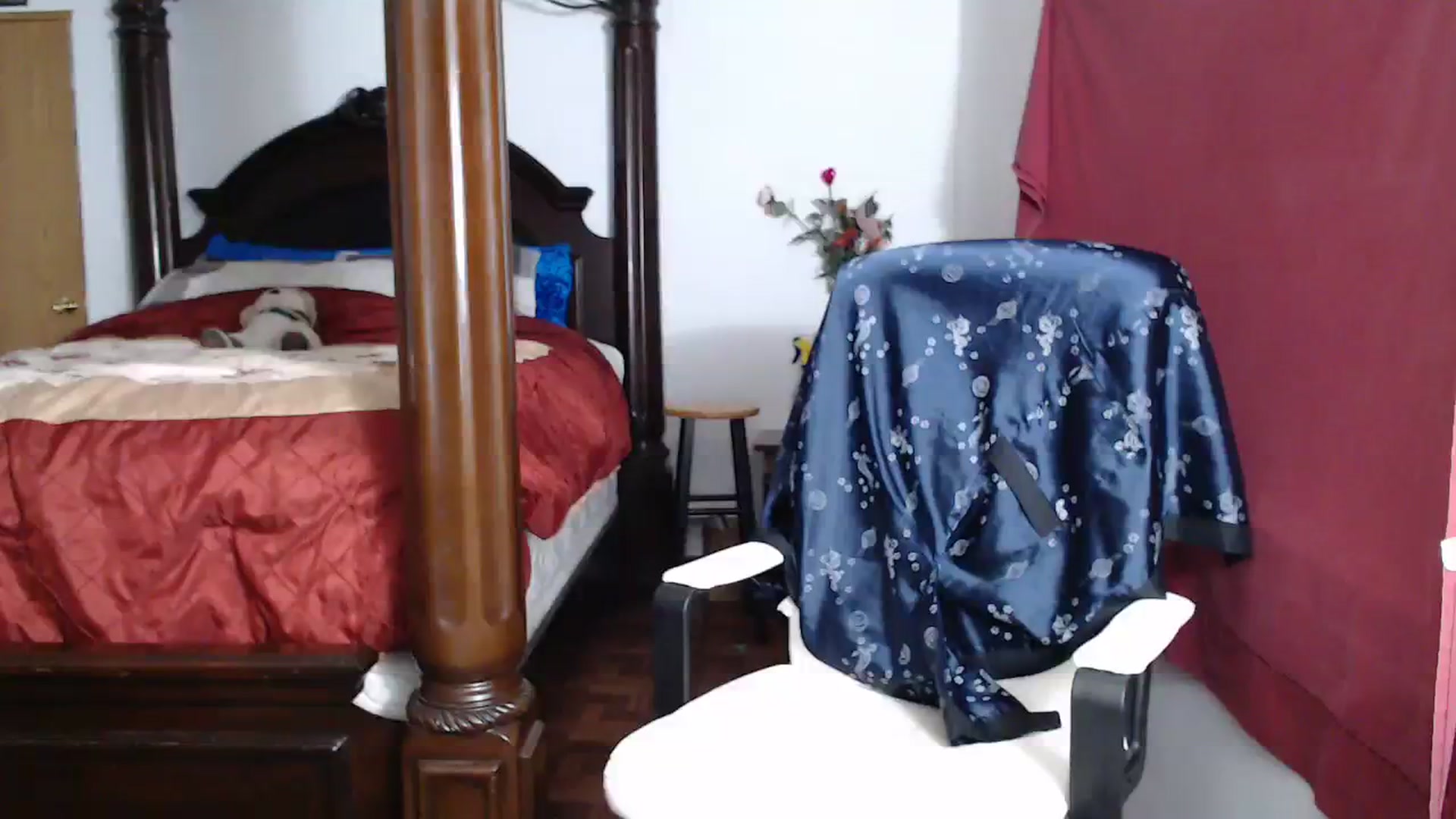 Gallery image thumbnail from Littlekai2023's myfreecams stream on, 08/17/2023, 04:27 image 12 of 20