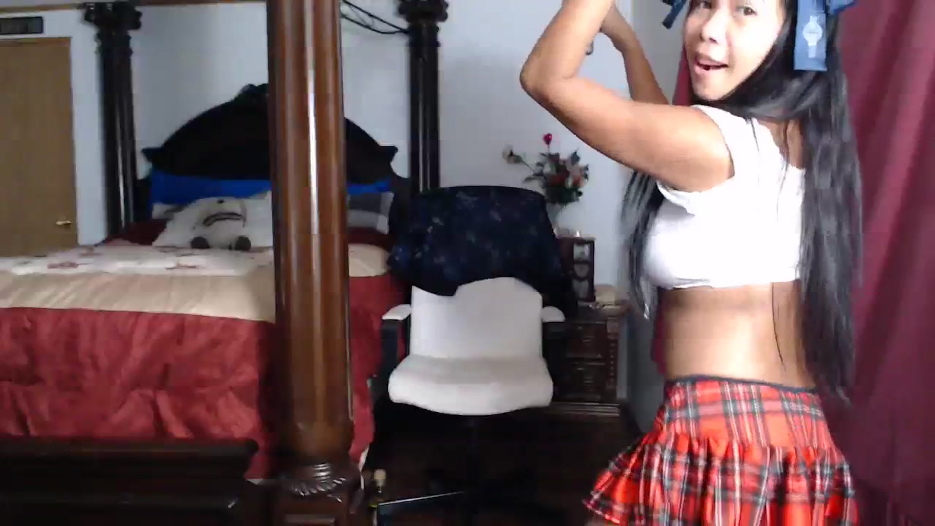 Gallery image thumbnail from Littlekai2023's myfreecams stream on, 08/18/2023, 07:27 image 19 of 20