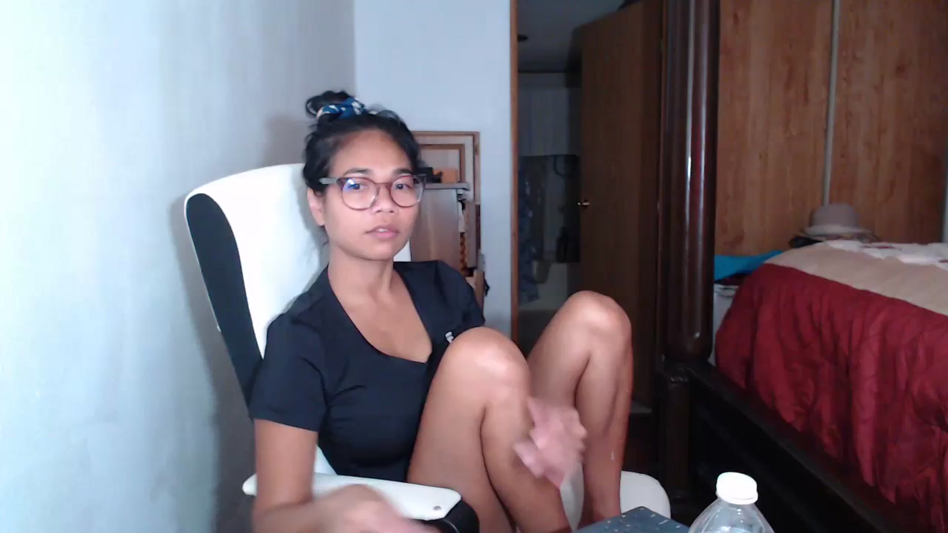 Gallery image thumbnail from Littlekai2023's myfreecams stream on, 08/26/2023, 19:33 image 10 of 20