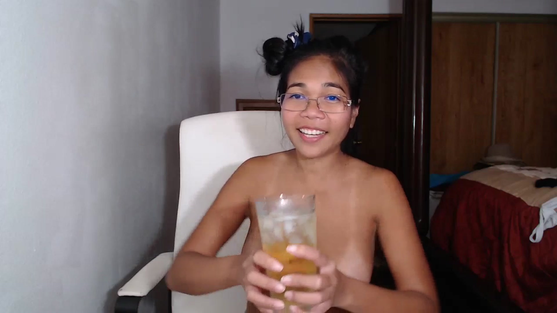 Gallery image thumbnail from Littlekai2023's myfreecams stream on, 08/26/2023, 20:17 image 10 of 20