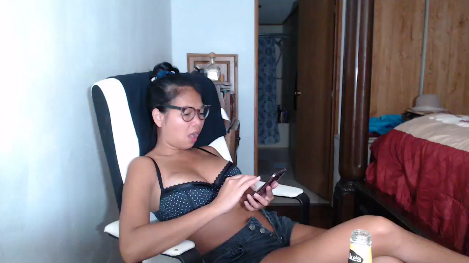 Gallery image thumbnail from Littlekai2023's myfreecams stream on, 08/28/2023, 02:47 image 10 of 20