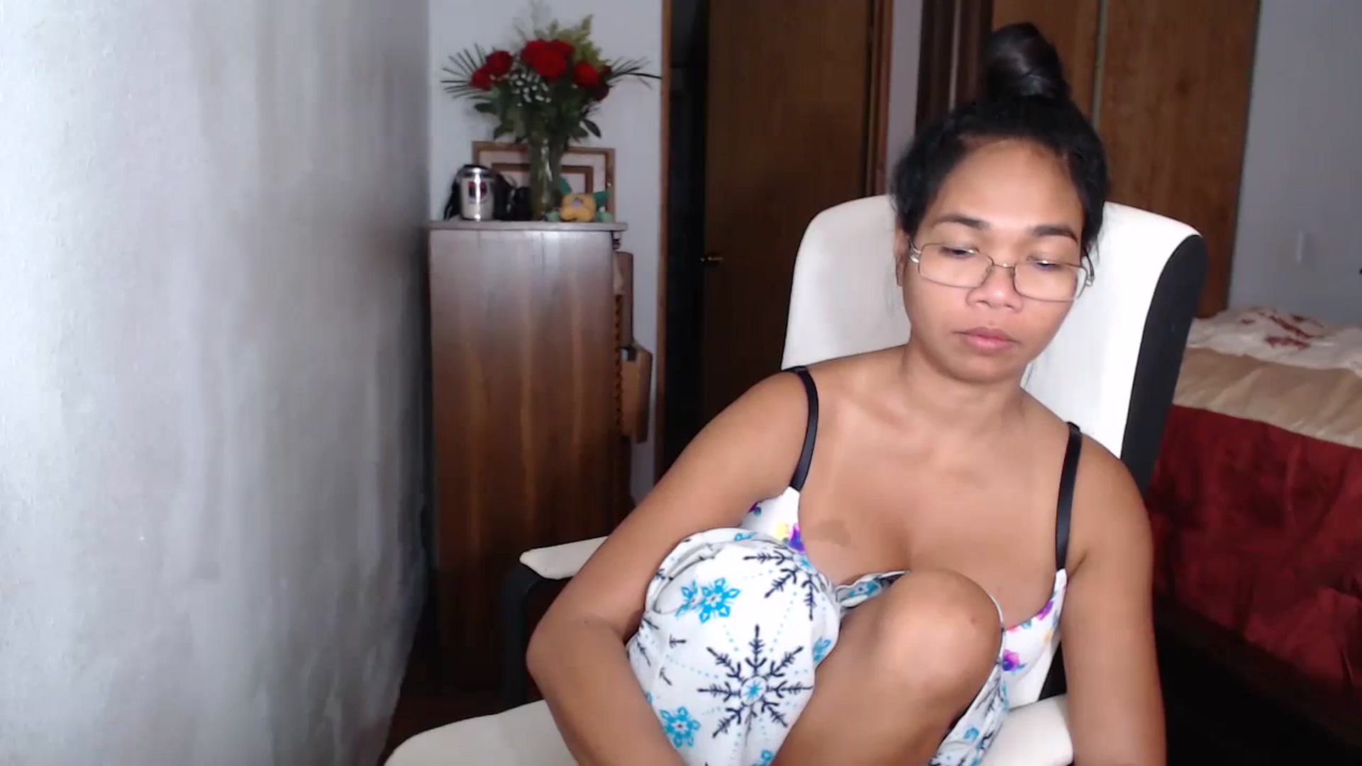 Gallery image thumbnail from Littlekai2023's myfreecams stream on, 09/04/2023, 21:34 image 9 of 20