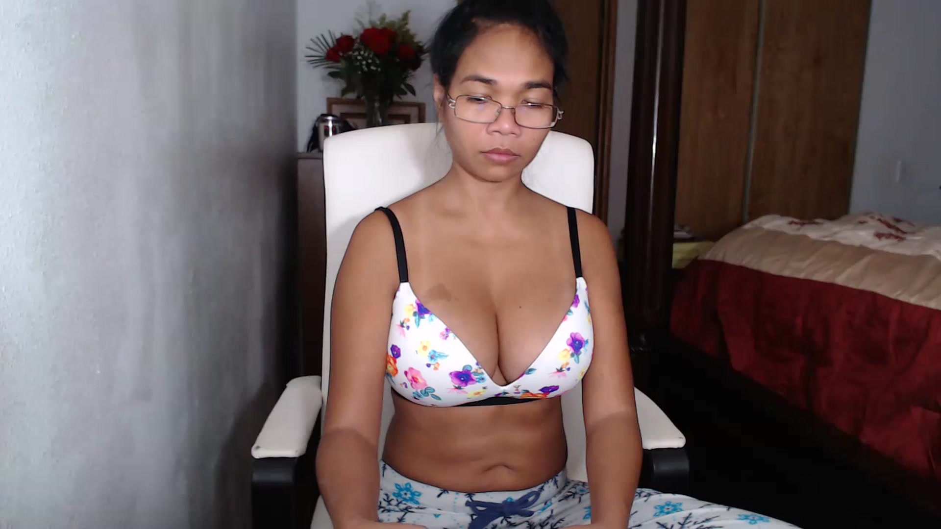 Gallery image thumbnail from Littlekai2023's myfreecams stream on, 09/04/2023, 21:34 image 13 of 20