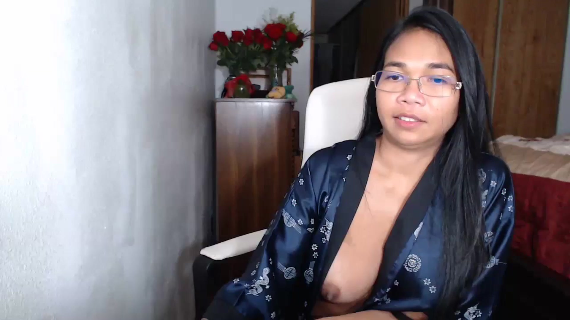 Gallery image thumbnail from Littlekai2023's myfreecams stream on, 09/04/2023, 22:38 image 8 of 20