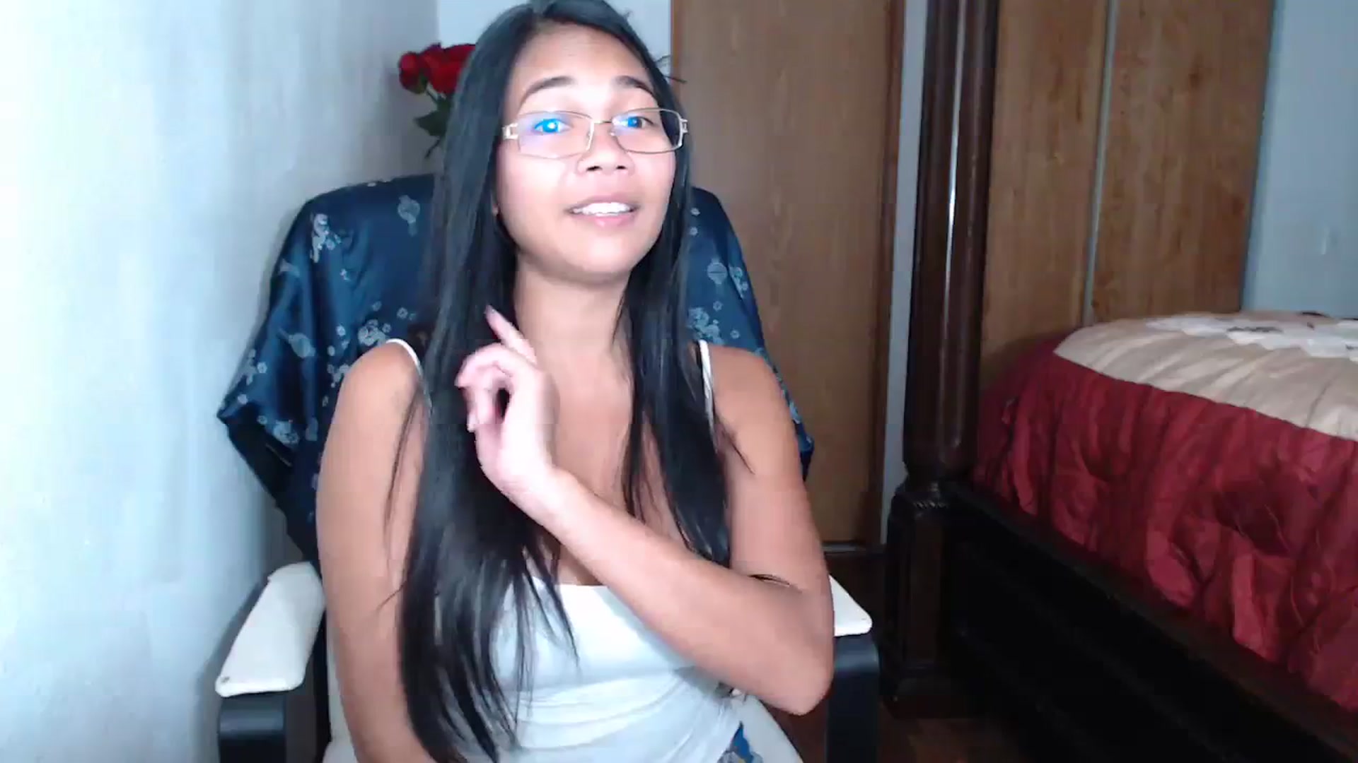 Gallery image thumbnail from Littlekai2023's myfreecams stream on, 09/07/2023, 03:52 image 16 of 20