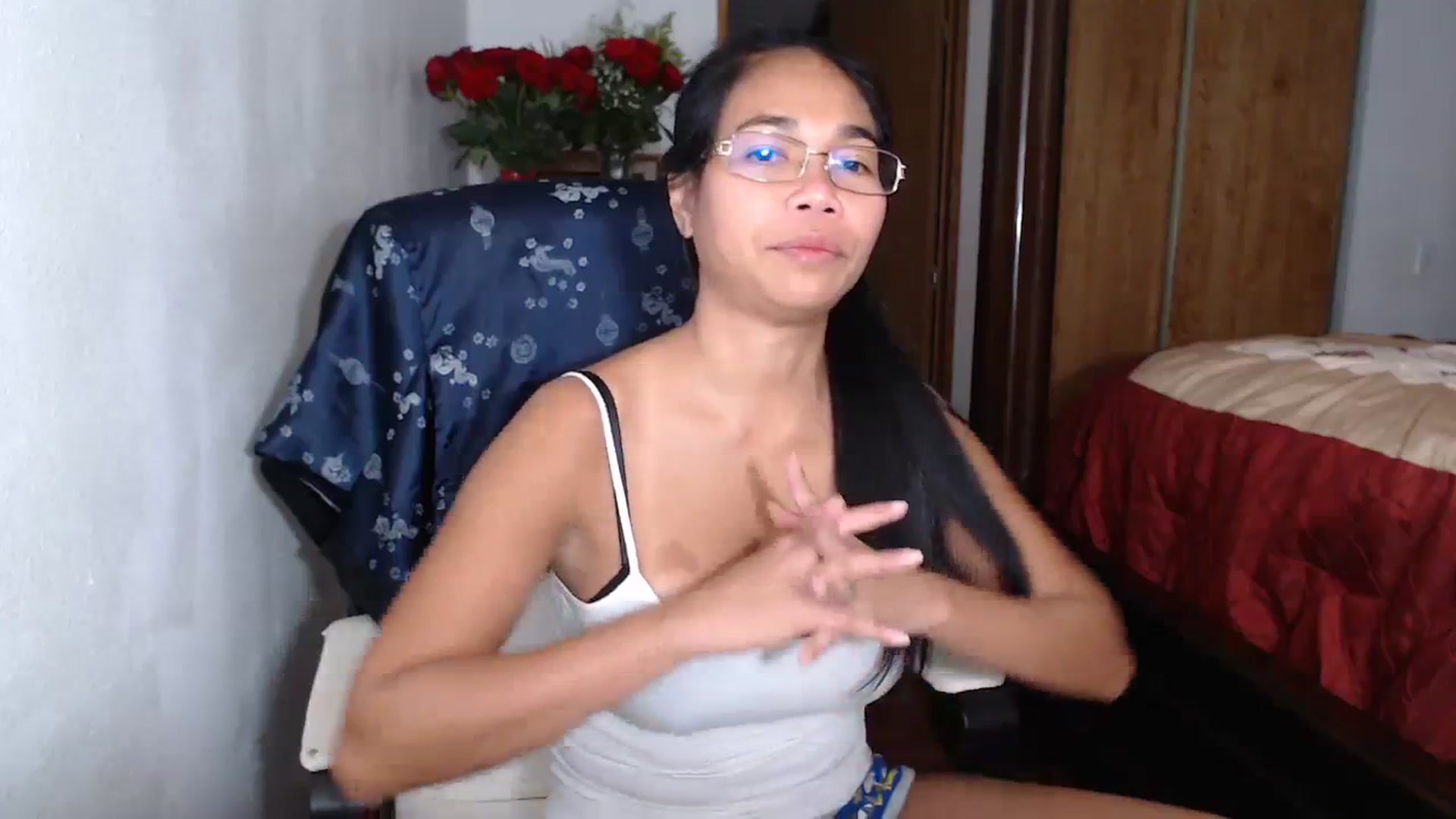 Gallery image thumbnail from Littlekai2023's myfreecams stream on, 09/07/2023, 03:52 image 8 of 20