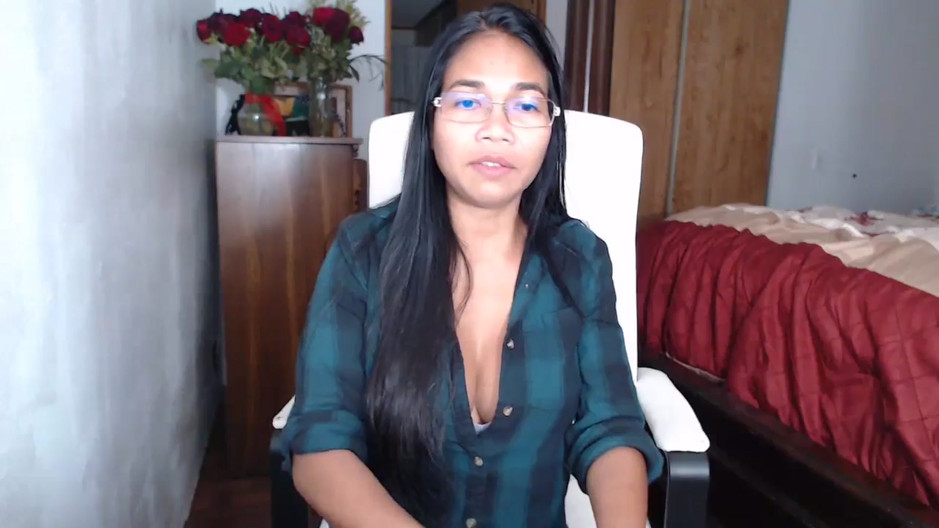 Gallery image thumbnail from Littlekai2023's myfreecams stream on, 09/12/2023, 03:10 image 15 of 20