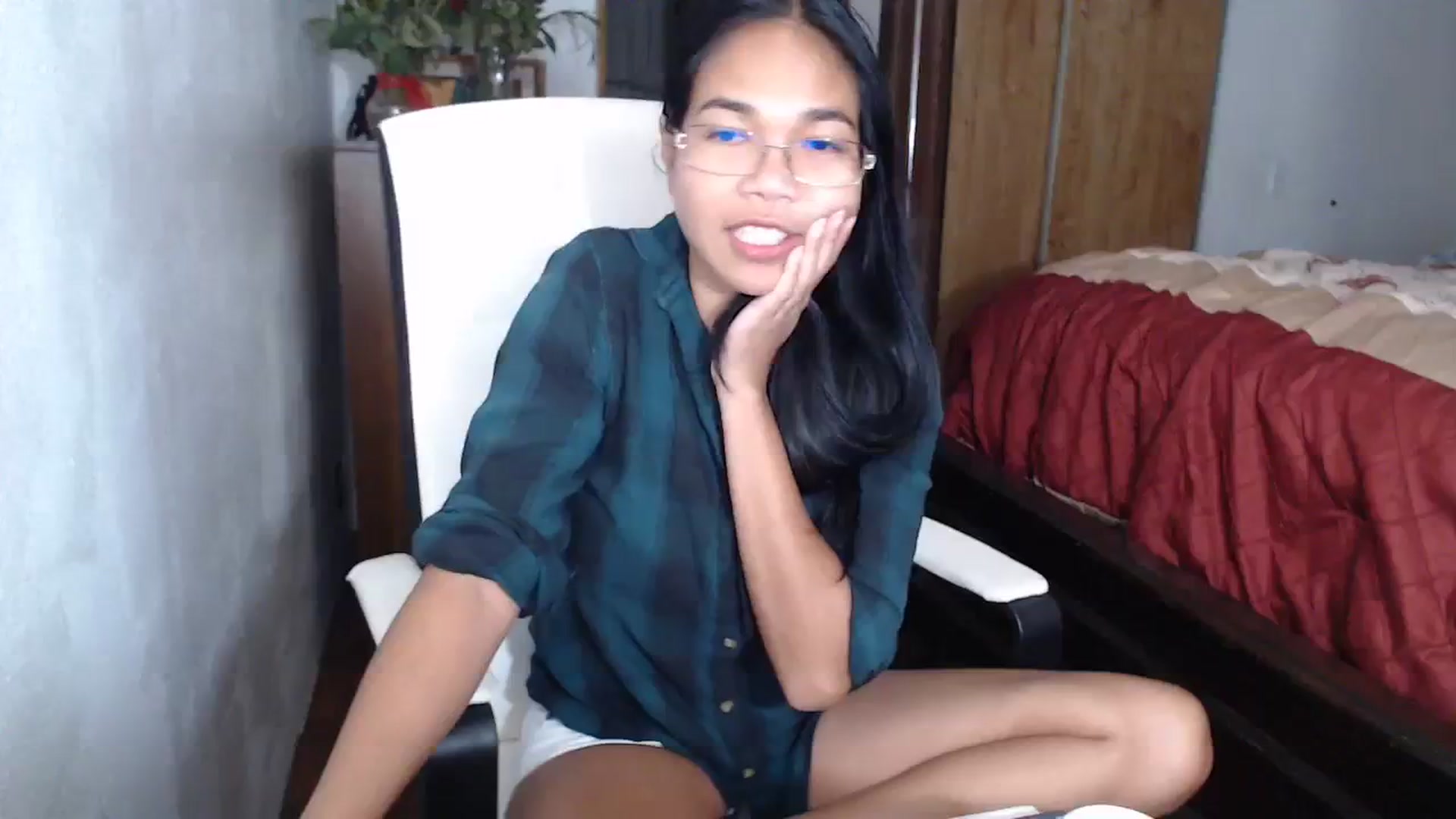 Gallery image thumbnail from Littlekai2023's myfreecams stream on, 09/12/2023, 03:10 image 7 of 20