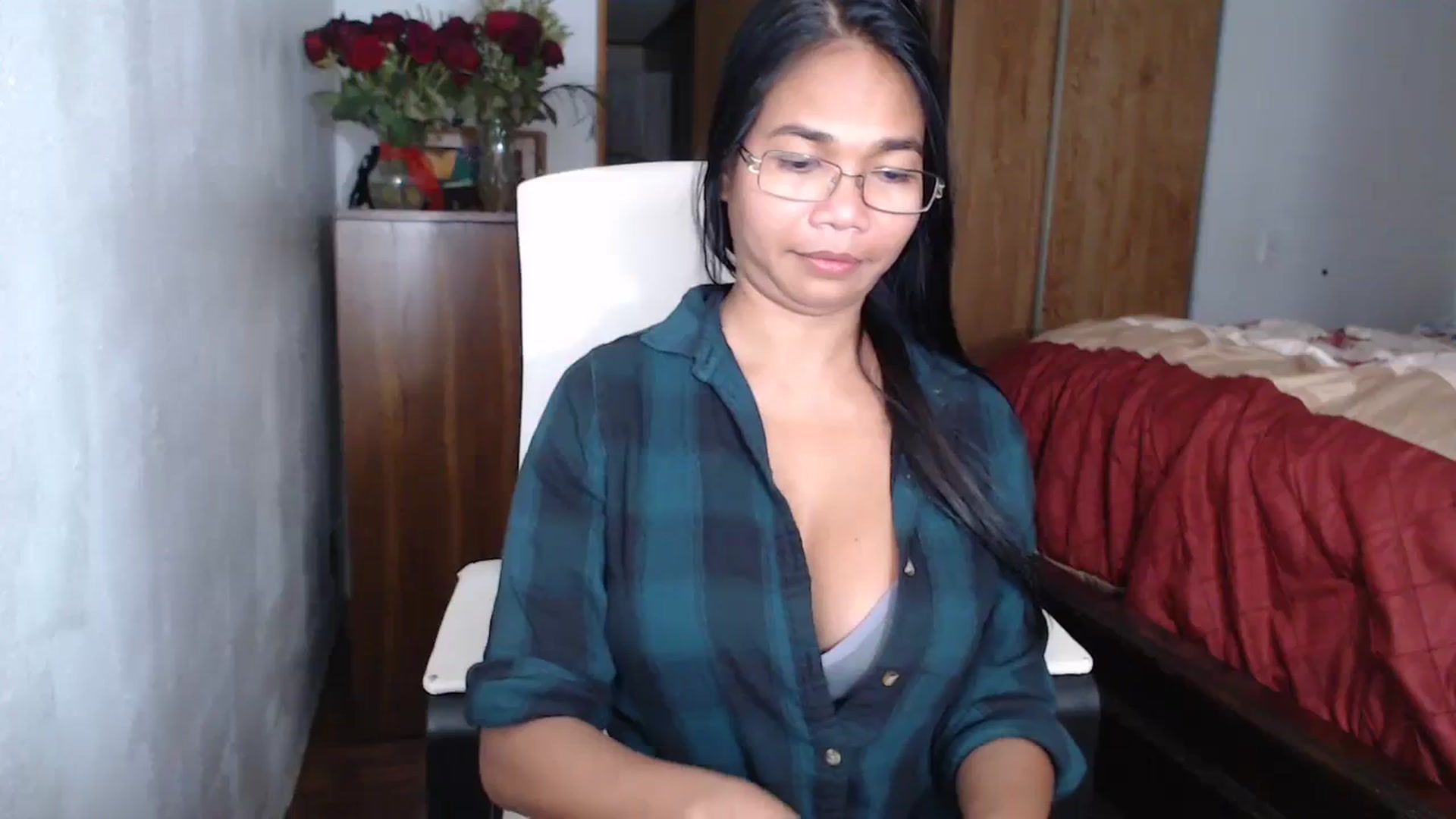 Gallery image thumbnail from Littlekai2023's myfreecams stream on, 09/12/2023, 03:10 image 17 of 20