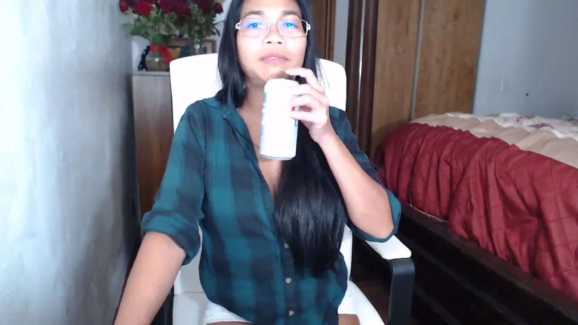 Gallery image thumbnail from Littlekai2023's myfreecams stream on, 09/12/2023, 03:10 image 12 of 20