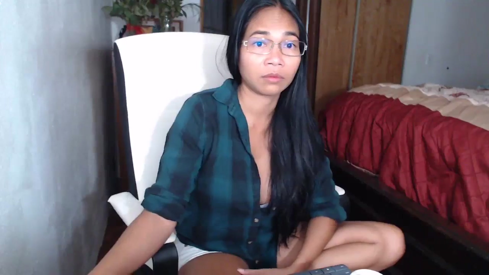 Gallery image thumbnail from Littlekai2023's myfreecams stream on, 09/12/2023, 03:10 image 9 of 20