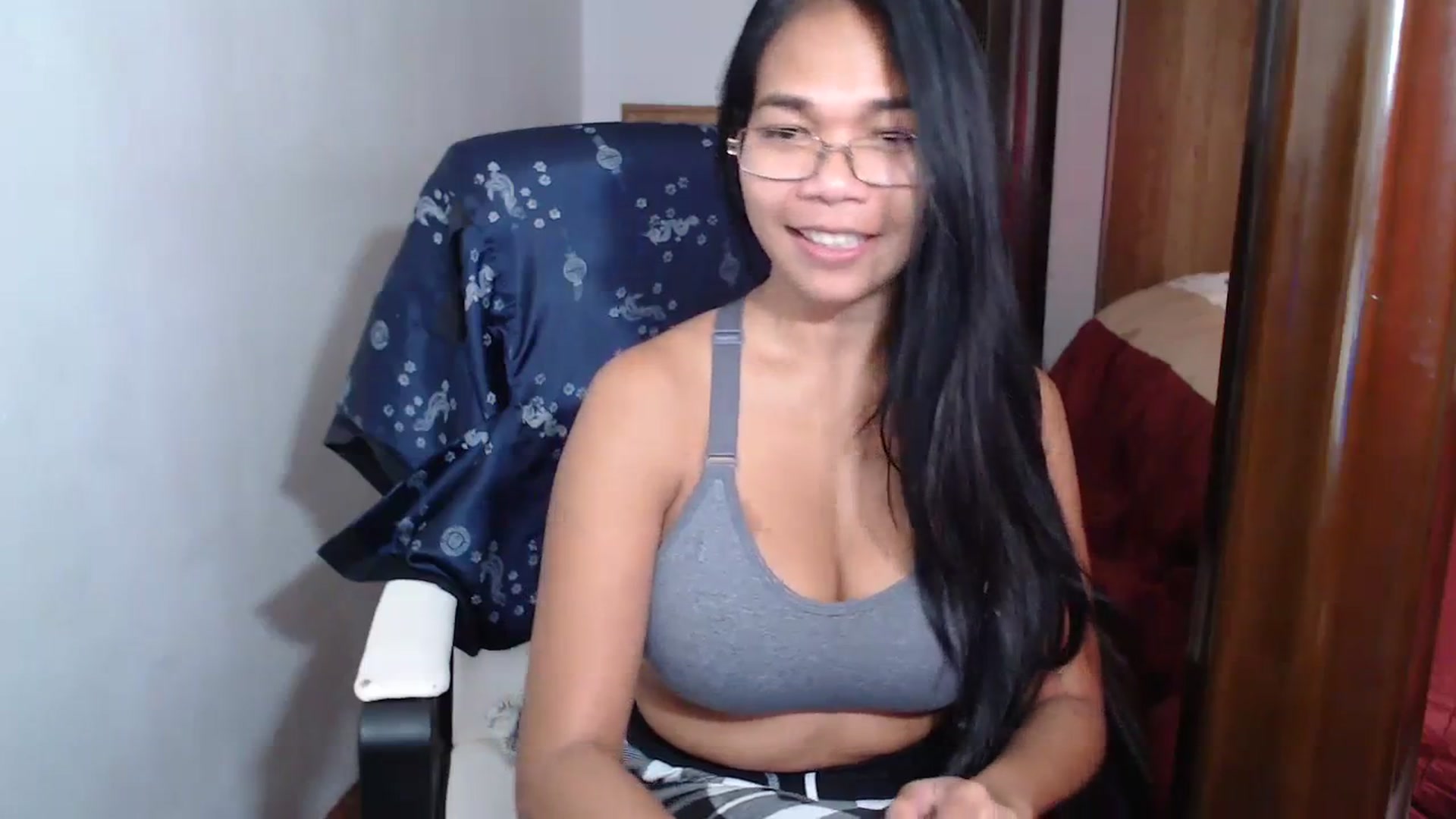 Gallery image thumbnail from Littlekai2023's myfreecams stream on, 09/16/2023, 16:58 image 18 of 20