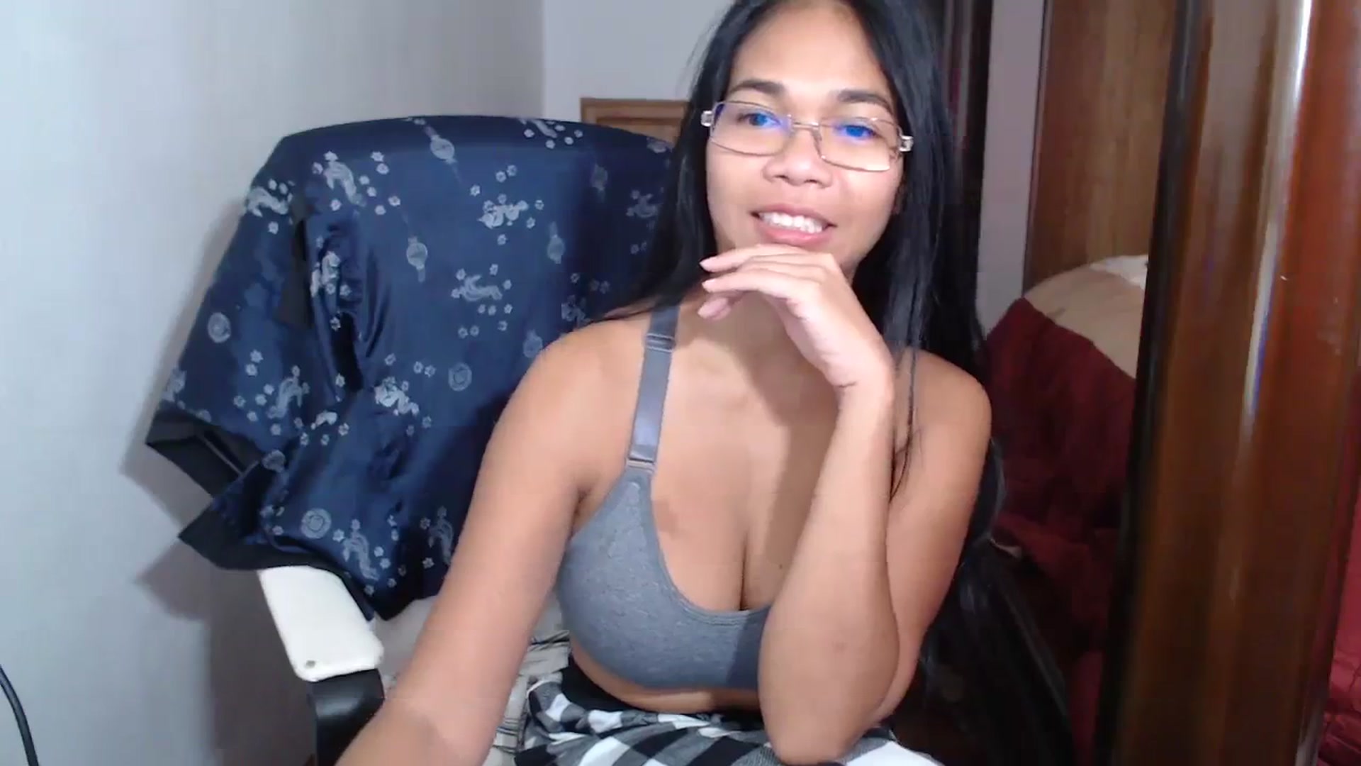 Gallery image thumbnail from Littlekai2023's myfreecams stream on, 09/16/2023, 16:58 image 5 of 20