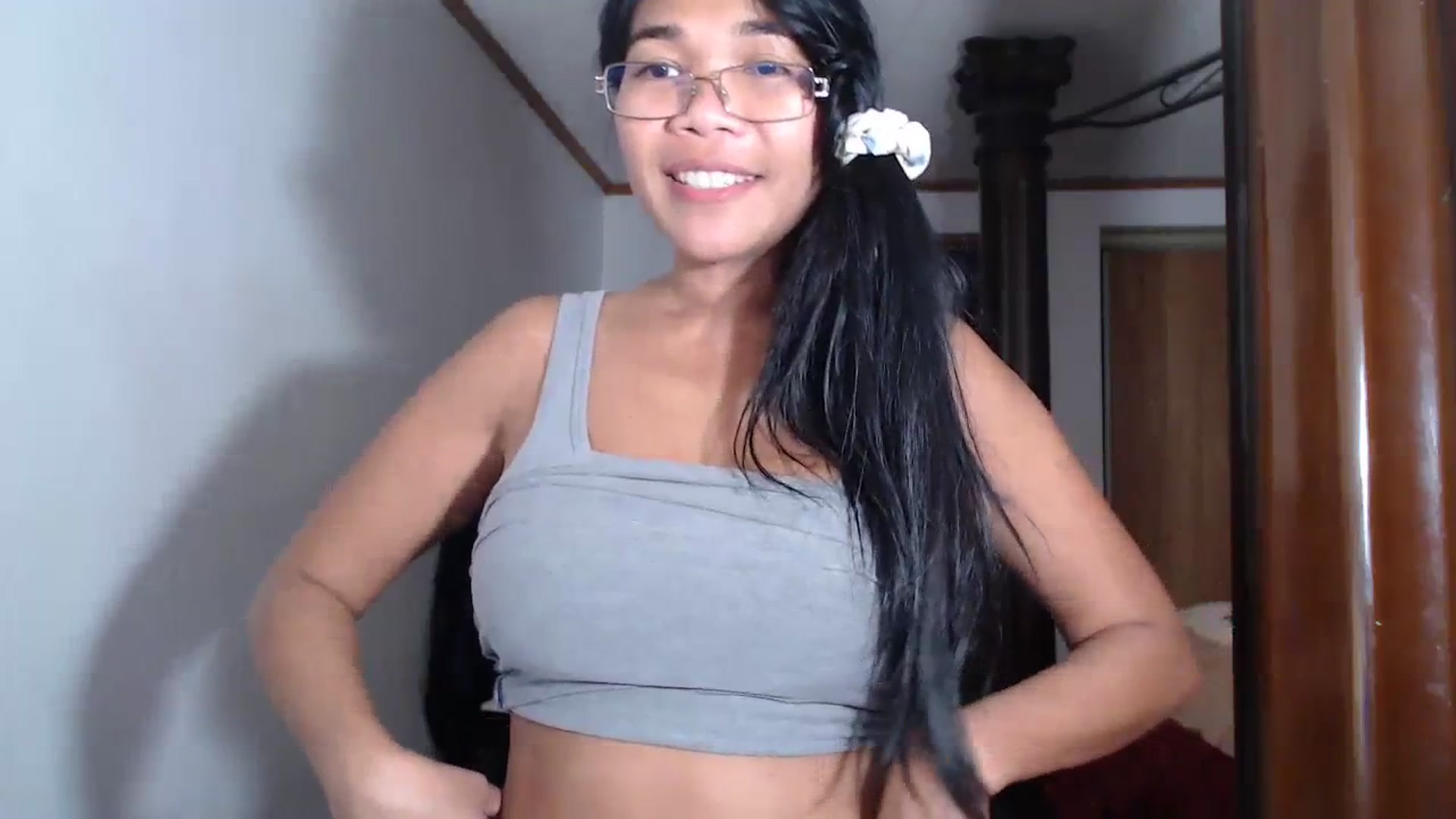 Gallery image thumbnail from Littlekai2023's myfreecams stream on, 09/17/2023, 08:01 image 18 of 20