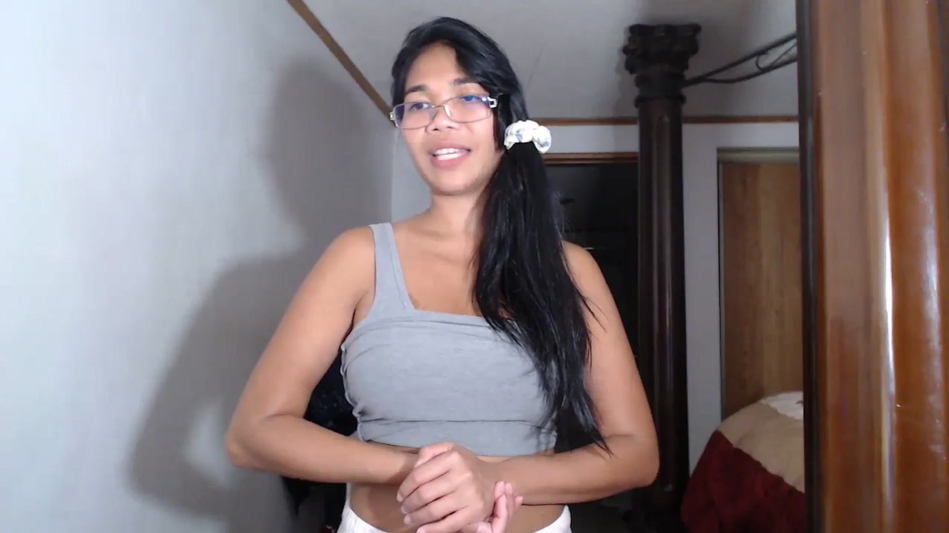 Gallery image thumbnail from Littlekai2023's myfreecams stream on, 09/17/2023, 08:01 image 19 of 20
