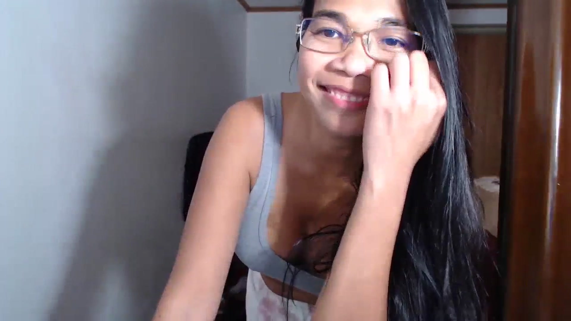 Gallery image thumbnail from Littlekai2023's myfreecams stream on, 09/17/2023, 08:01 image 5 of 20