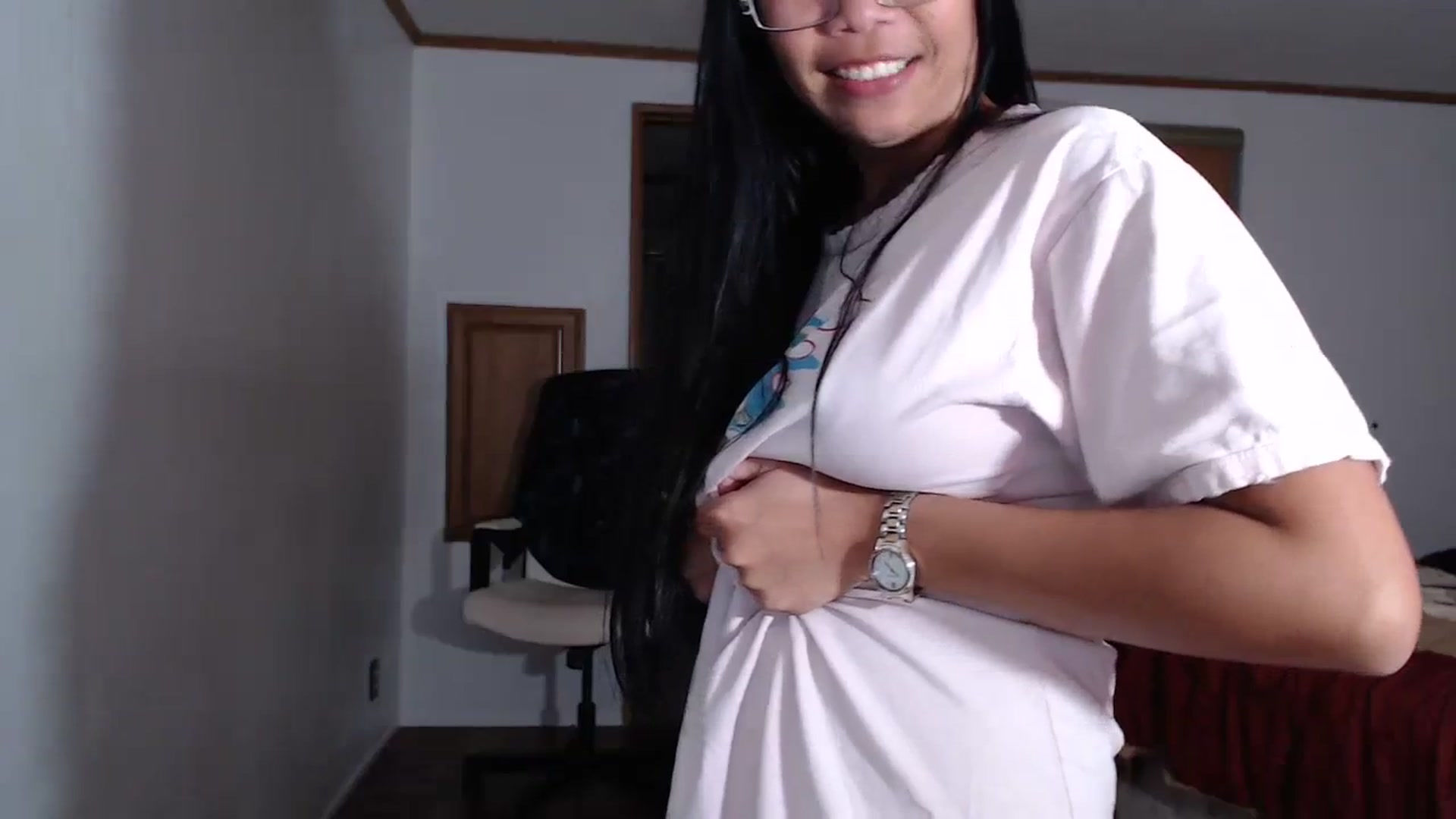 Gallery image thumbnail from Littlekai2023's myfreecams stream on, 09/24/2023, 06:46 image 15 of 20