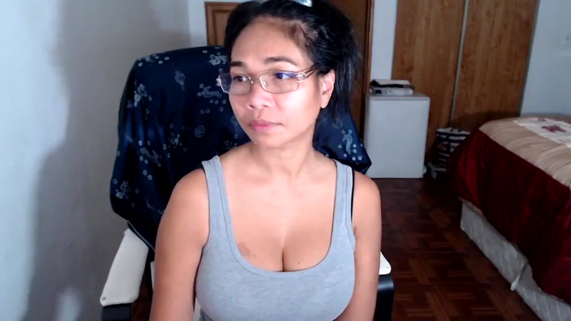 Gallery image thumbnail from Littlekai2023's myfreecams stream on, 10/01/2023, 03:39 image 4 of 20