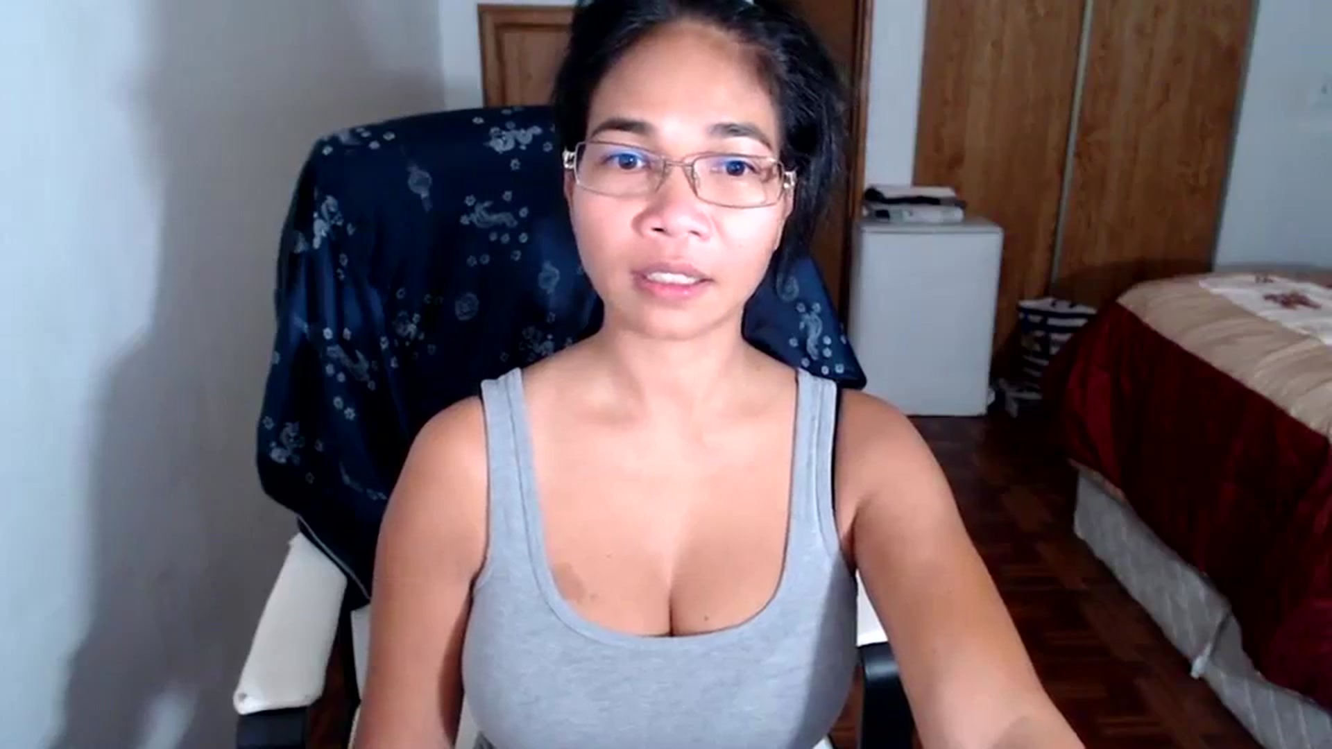 Gallery image thumbnail from Littlekai2023's myfreecams stream on, 10/01/2023, 03:39 image 3 of 20