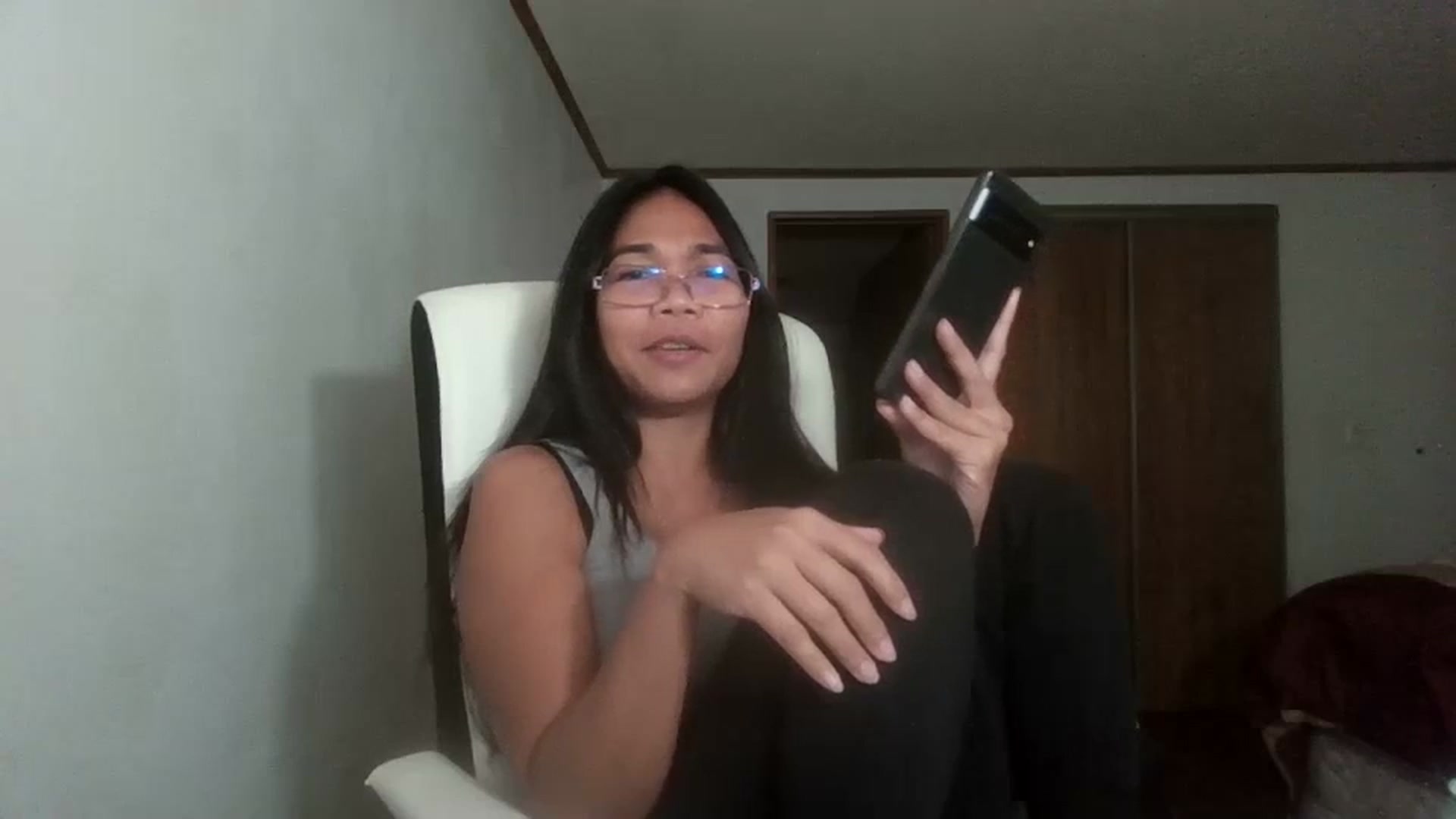 Gallery image thumbnail from Littlekai2023's myfreecams stream on, 10/17/2023, 03:38 image 16 of 20