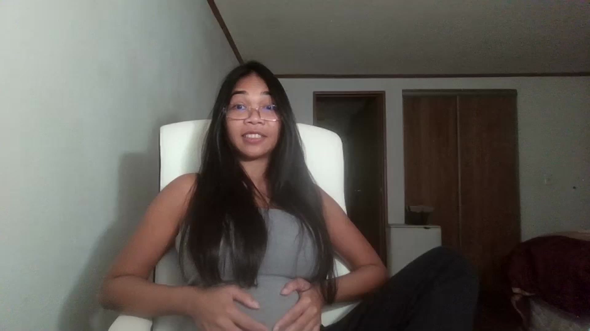 Gallery image thumbnail from Littlekai2023's myfreecams stream on, 10/17/2023, 03:38 image 2 of 20