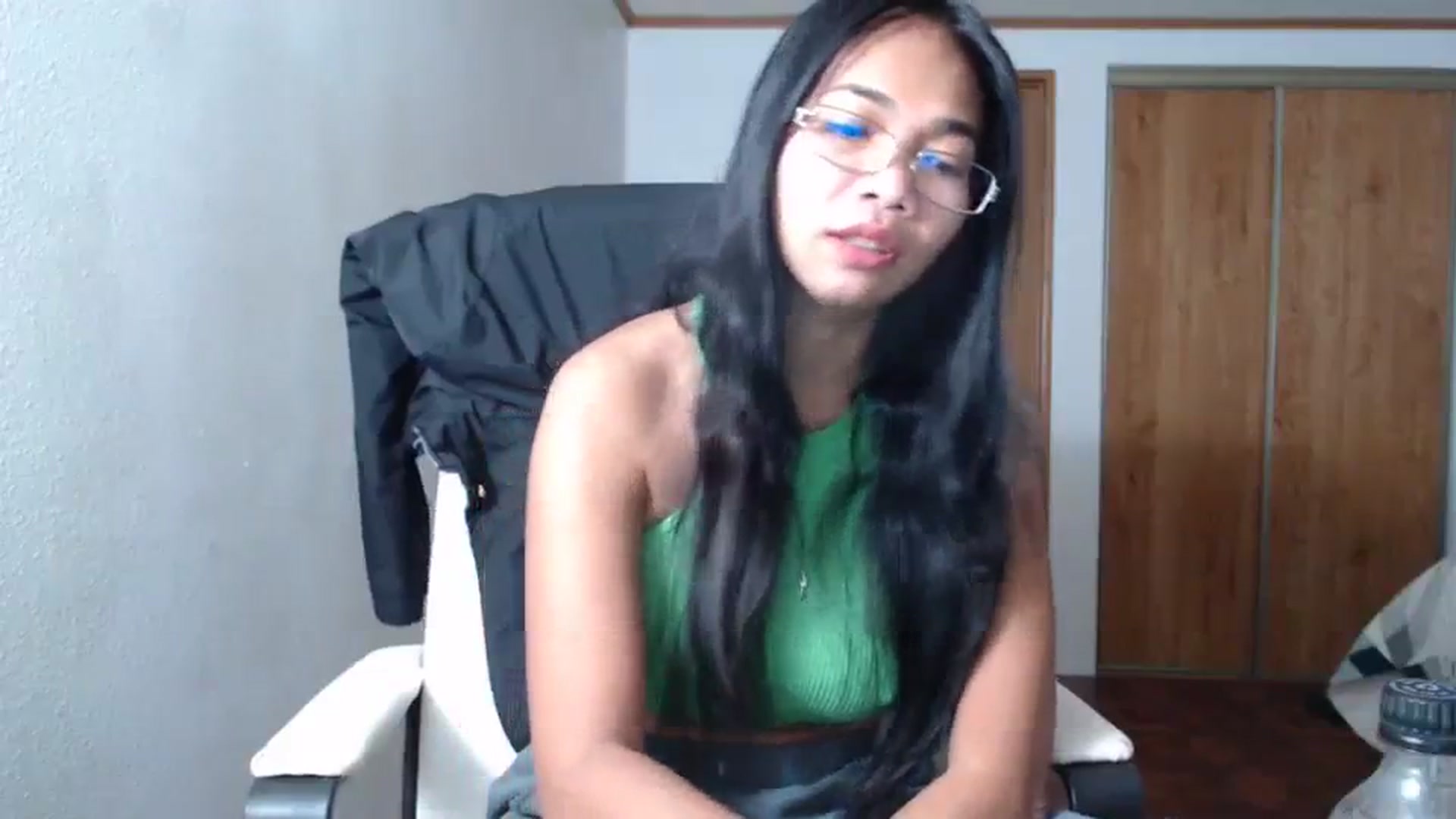 Gallery image thumbnail from Littlekai2023's myfreecams stream on, 11/18/2023, 15:35 image 2 of 20