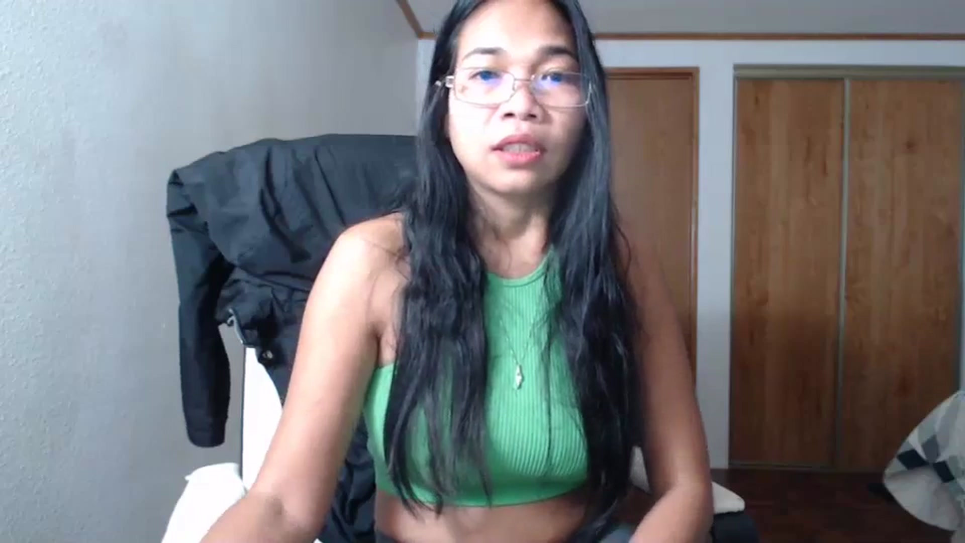 Gallery image thumbnail from Littlekai2023's myfreecams stream on, 11/18/2023, 15:35 image 6 of 20