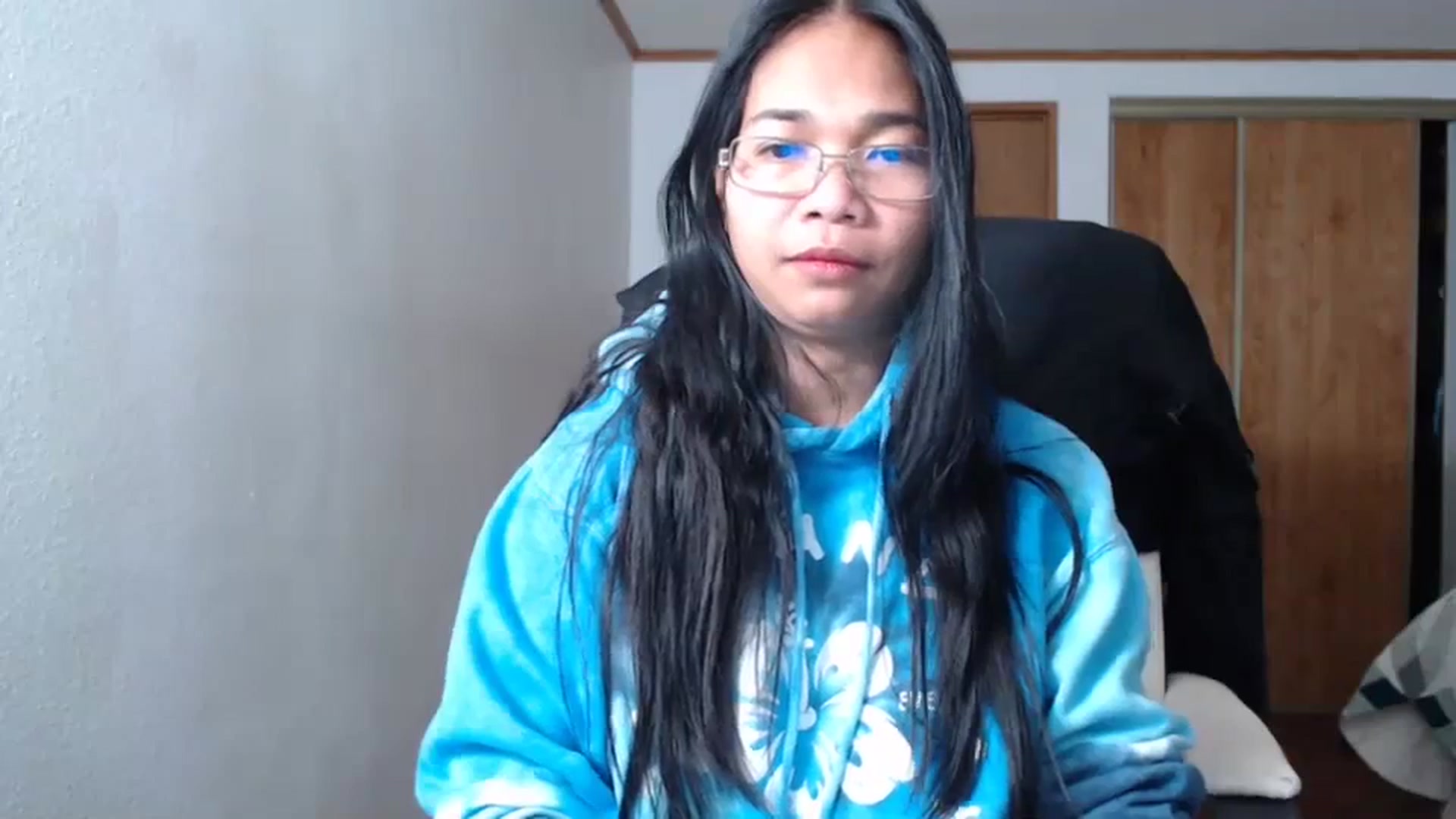 Gallery image thumbnail from Littlekai2023's myfreecams stream on, 11/18/2023, 17:38 image 5 of 20