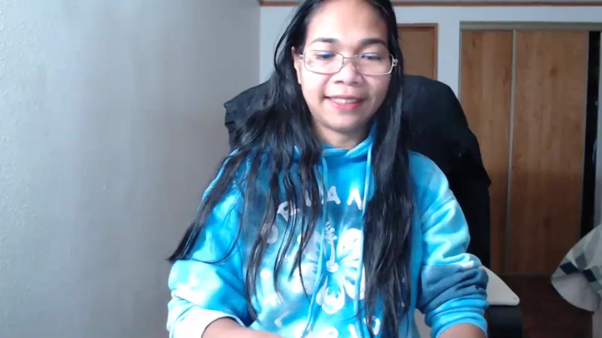 Gallery image thumbnail from Littlekai2023's myfreecams stream on, 11/18/2023, 17:38 image 2 of 20