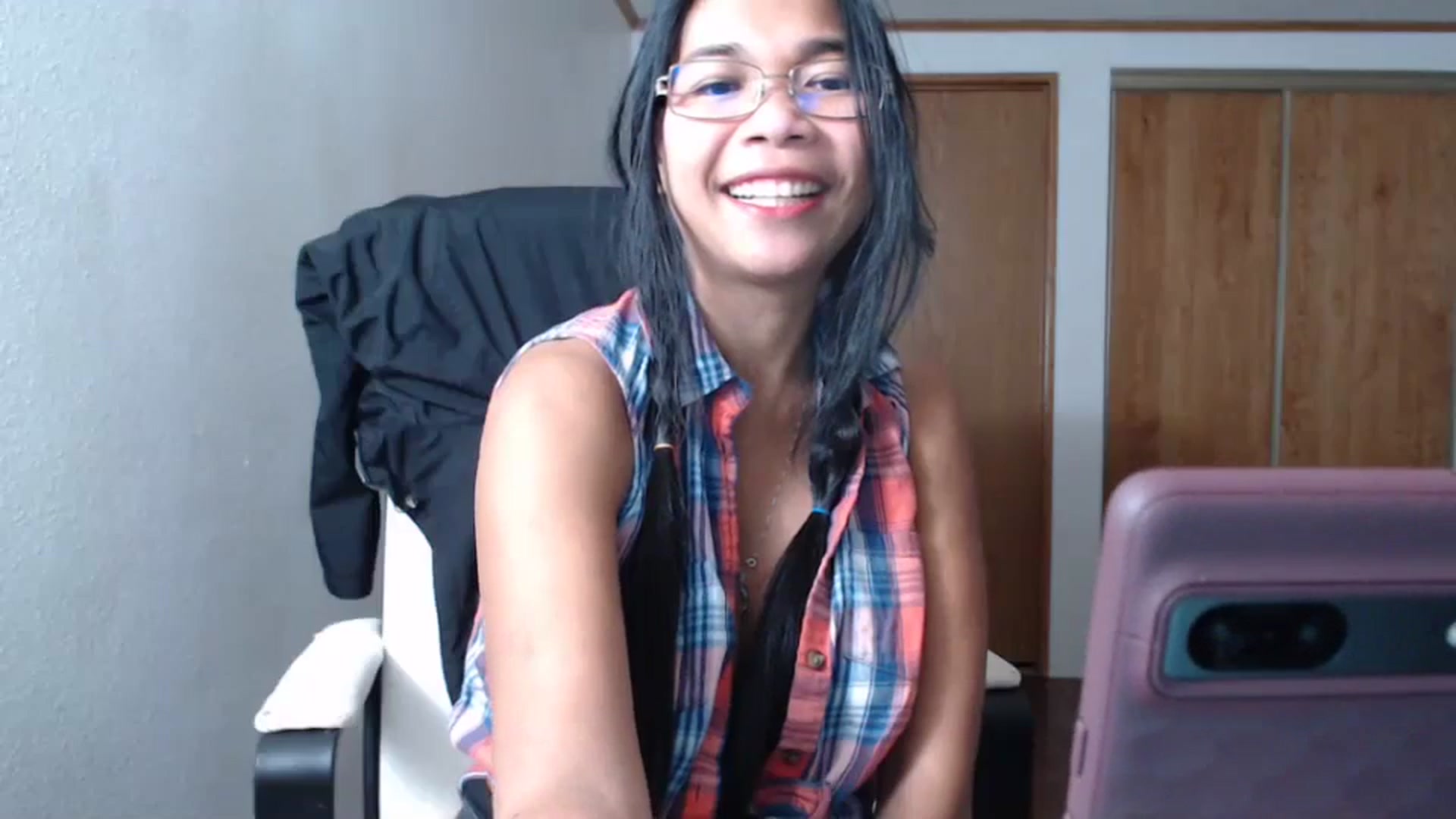 Gallery image thumbnail from Littlekai2023's myfreecams stream on, 11/19/2023, 04:48 image 16 of 20