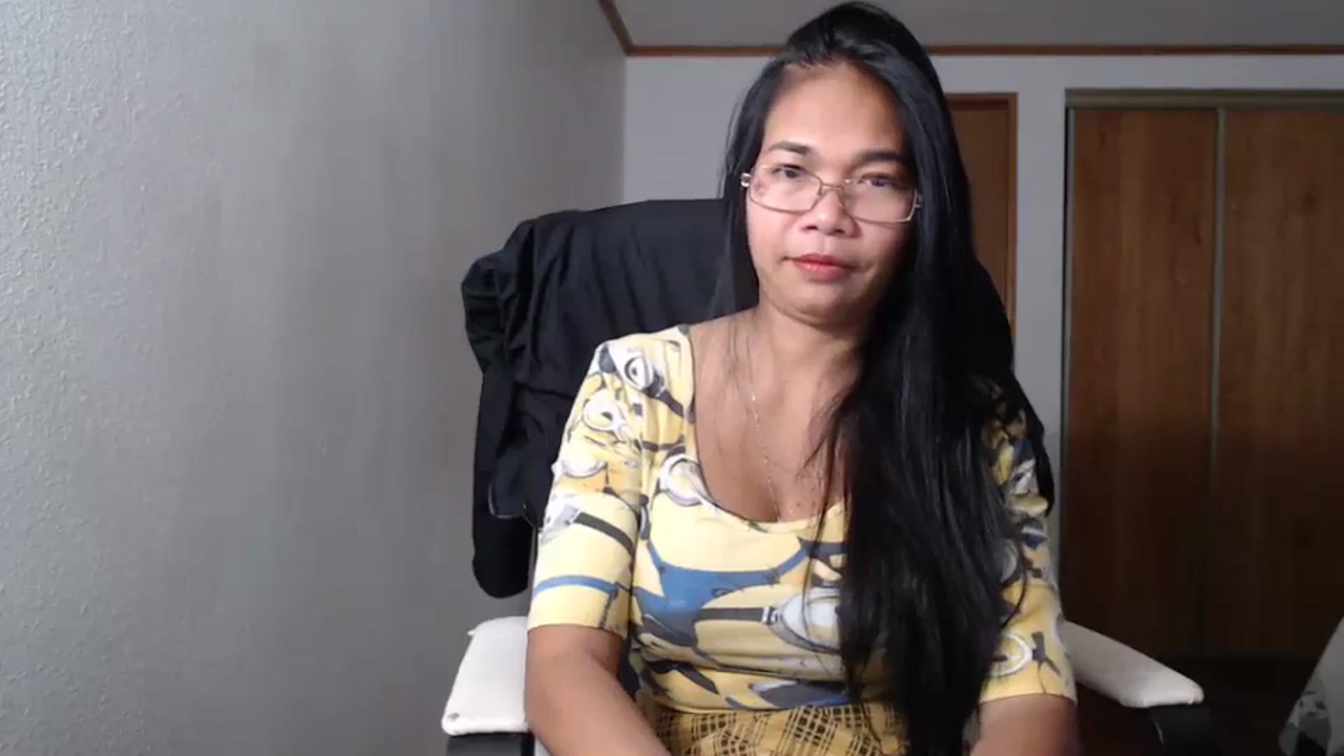 Gallery image thumbnail from Littlekai2023's myfreecams stream on, 11/21/2023, 04:02 image 6 of 20