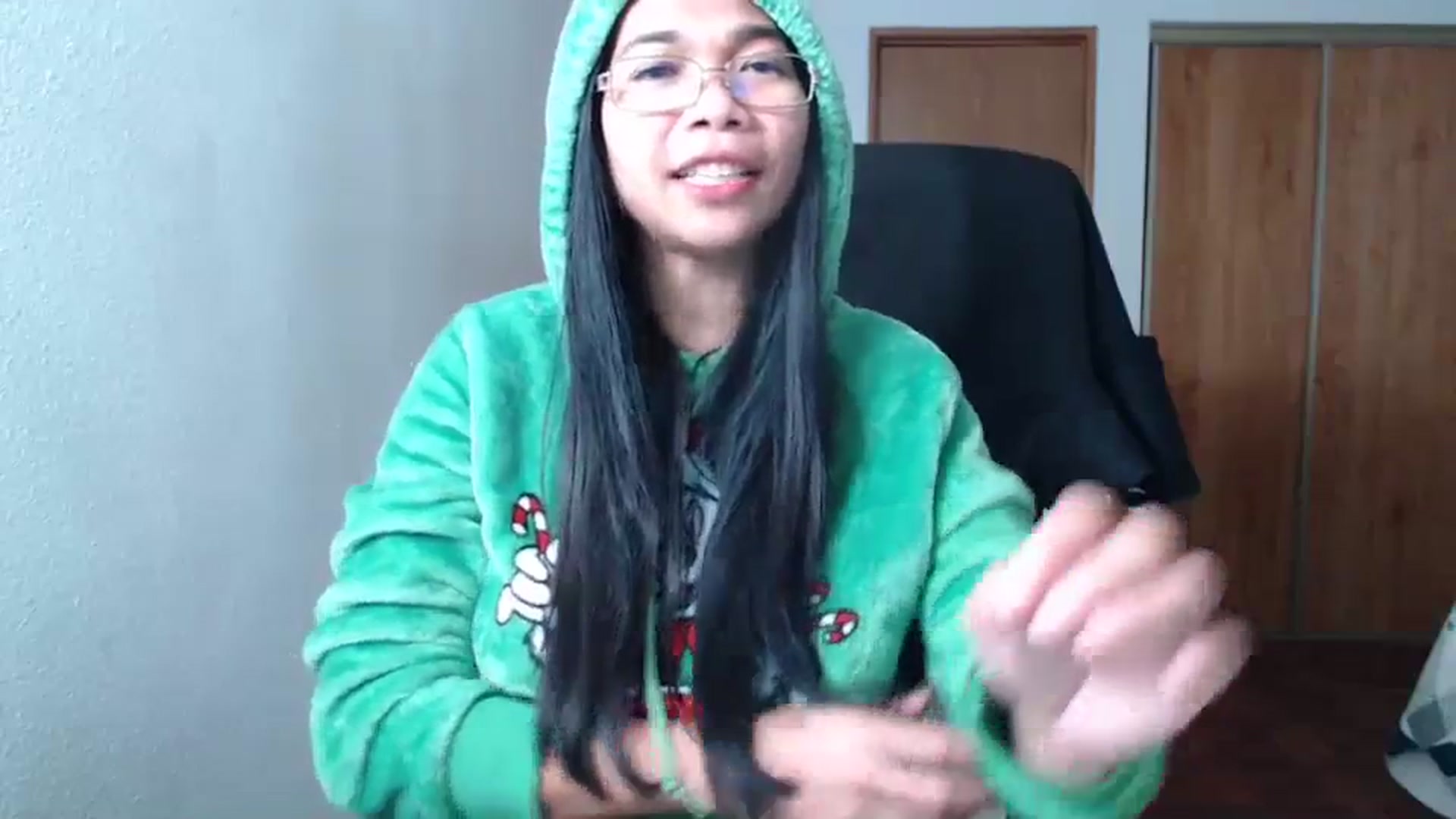Gallery image thumbnail from Littlekai2023's myfreecams stream on, 11/22/2023, 02:47 image 5 of 20