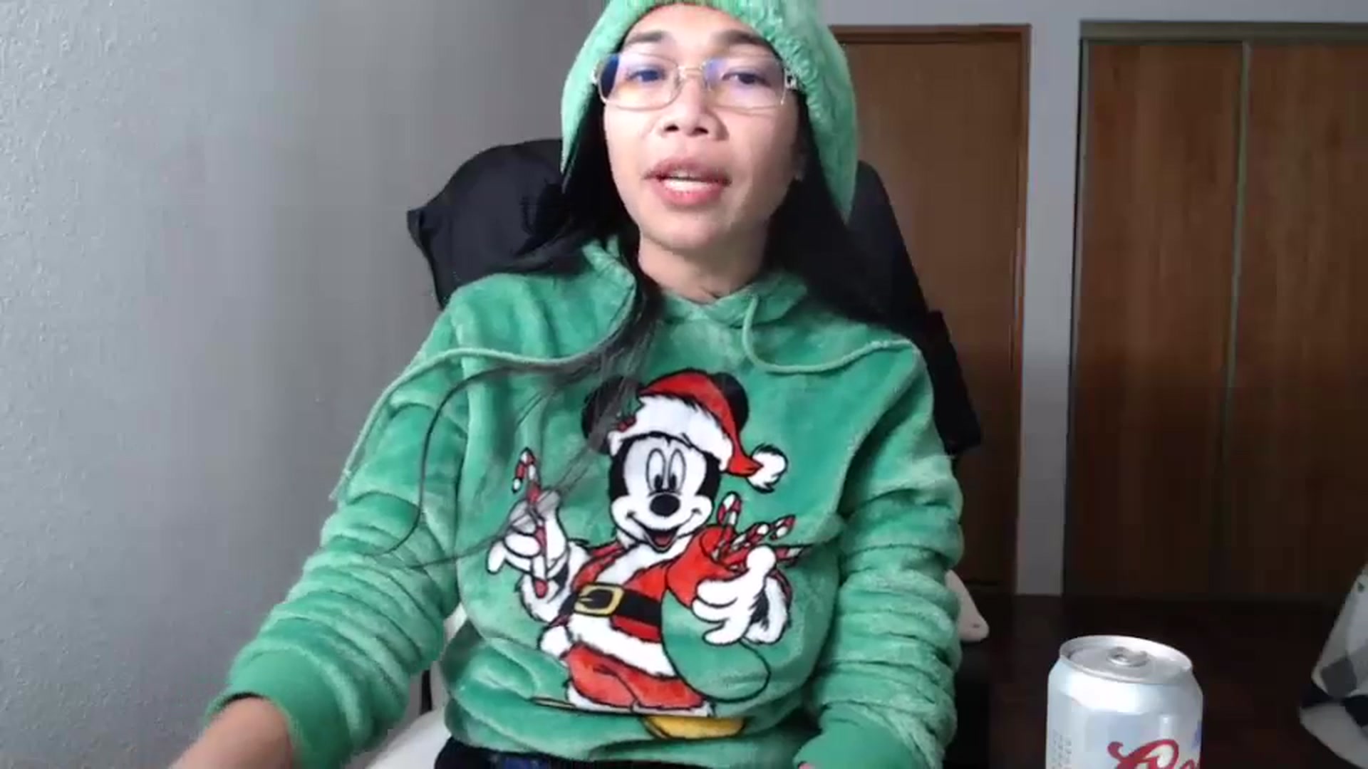 Gallery image thumbnail from Littlekai2023's myfreecams stream on, 11/22/2023, 02:47 image 12 of 20