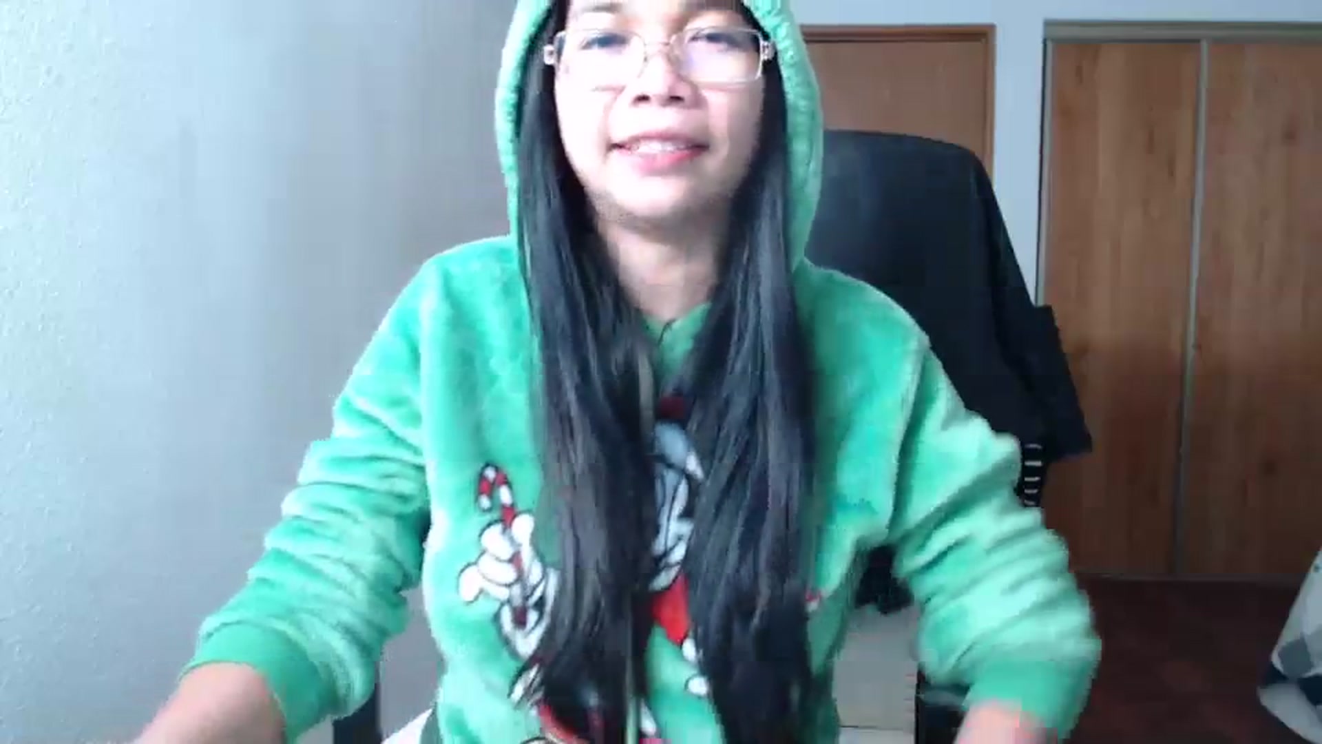 Gallery image thumbnail from Littlekai2023's myfreecams stream on, 11/22/2023, 02:47 image 9 of 20