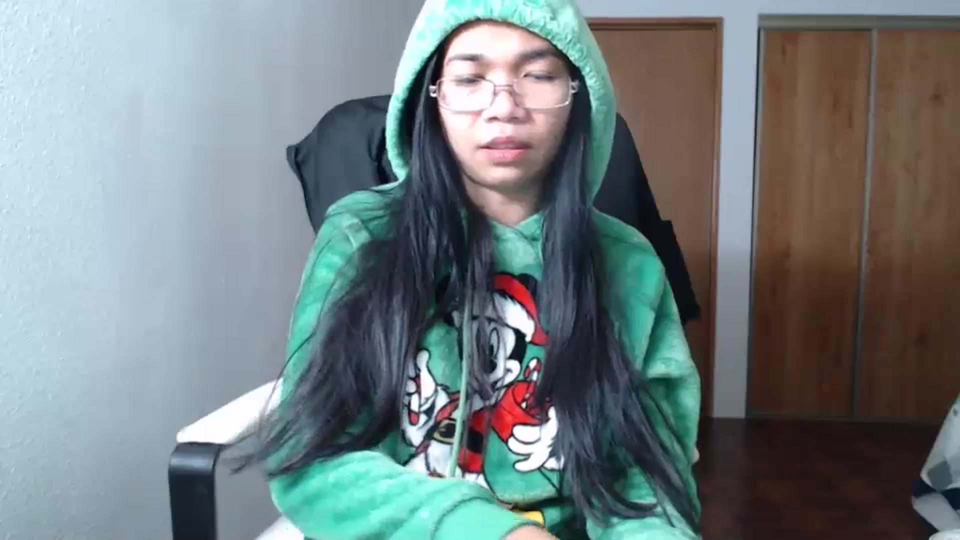 Gallery image thumbnail from Littlekai2023's myfreecams stream on, 11/22/2023, 02:47 image 16 of 20