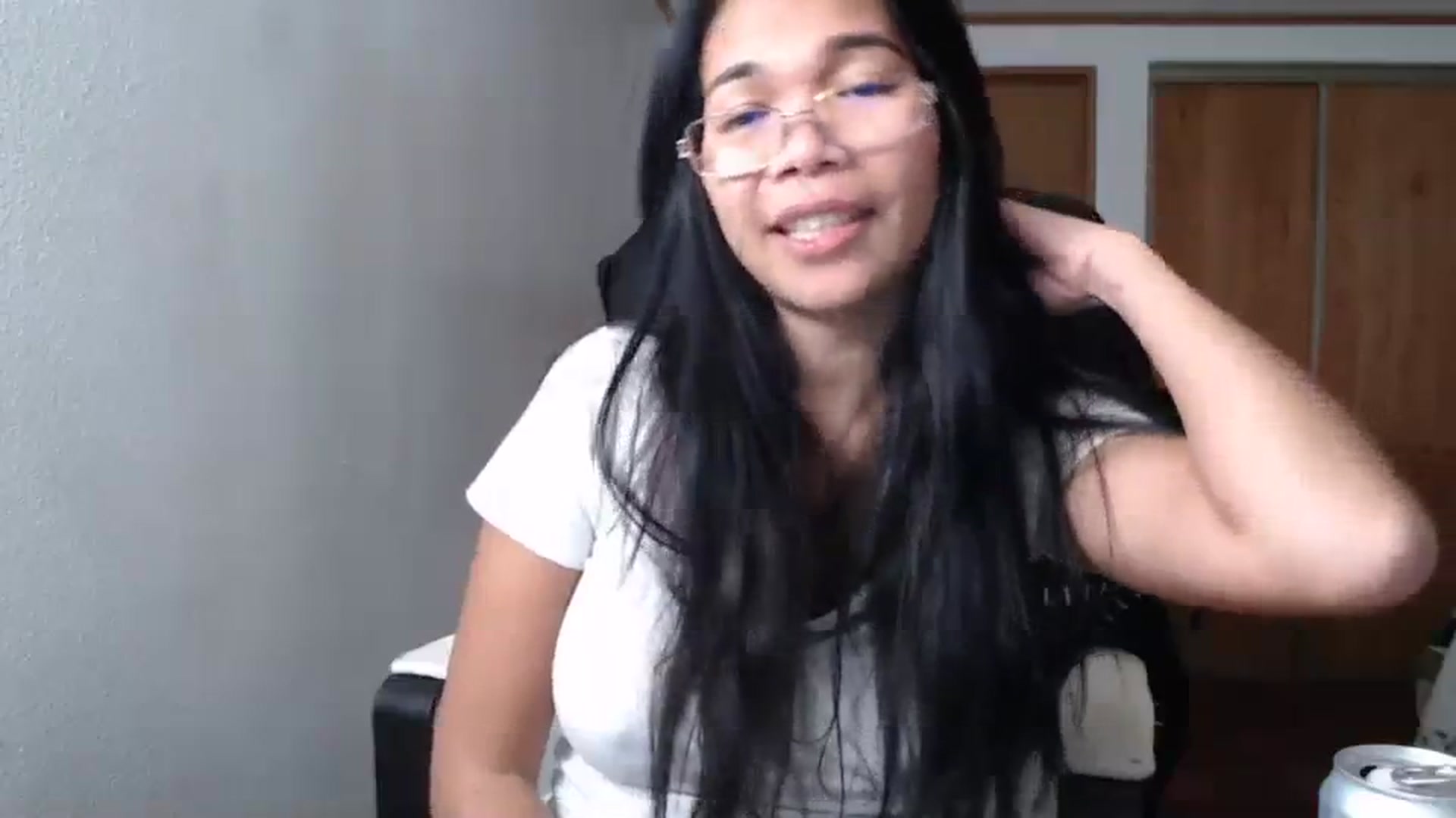 Gallery image thumbnail from Littlekai2023's myfreecams stream on, 11/24/2023, 06:14 image 3 of 20