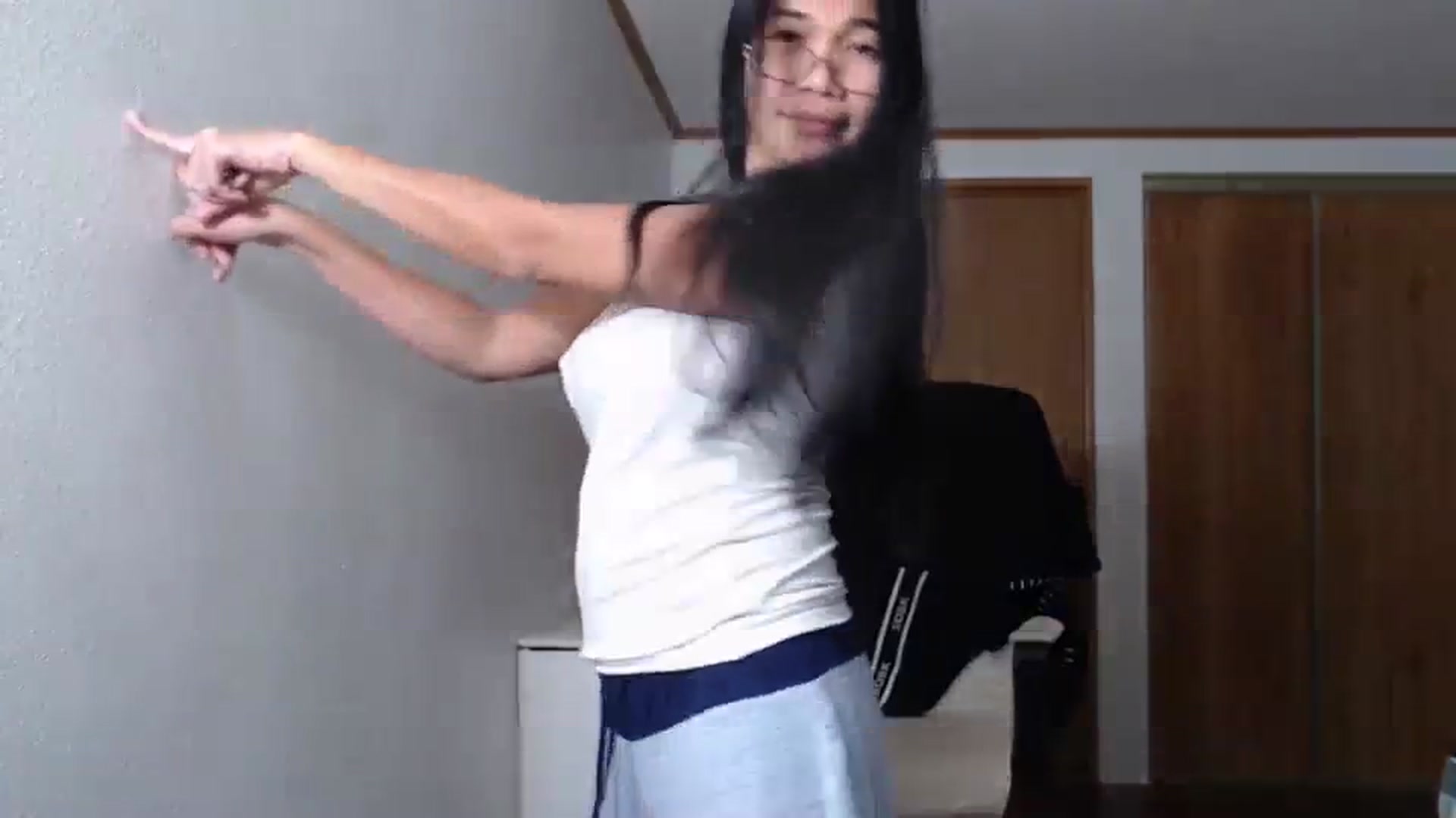 Gallery image thumbnail from Littlekai2023's myfreecams stream on, 11/24/2023, 06:14 image 9 of 20
