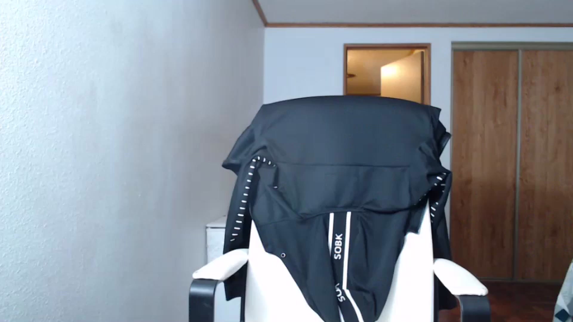 Gallery image thumbnail from Littlekai2023's myfreecams stream on, 11/26/2023, 04:00 image 2 of 20