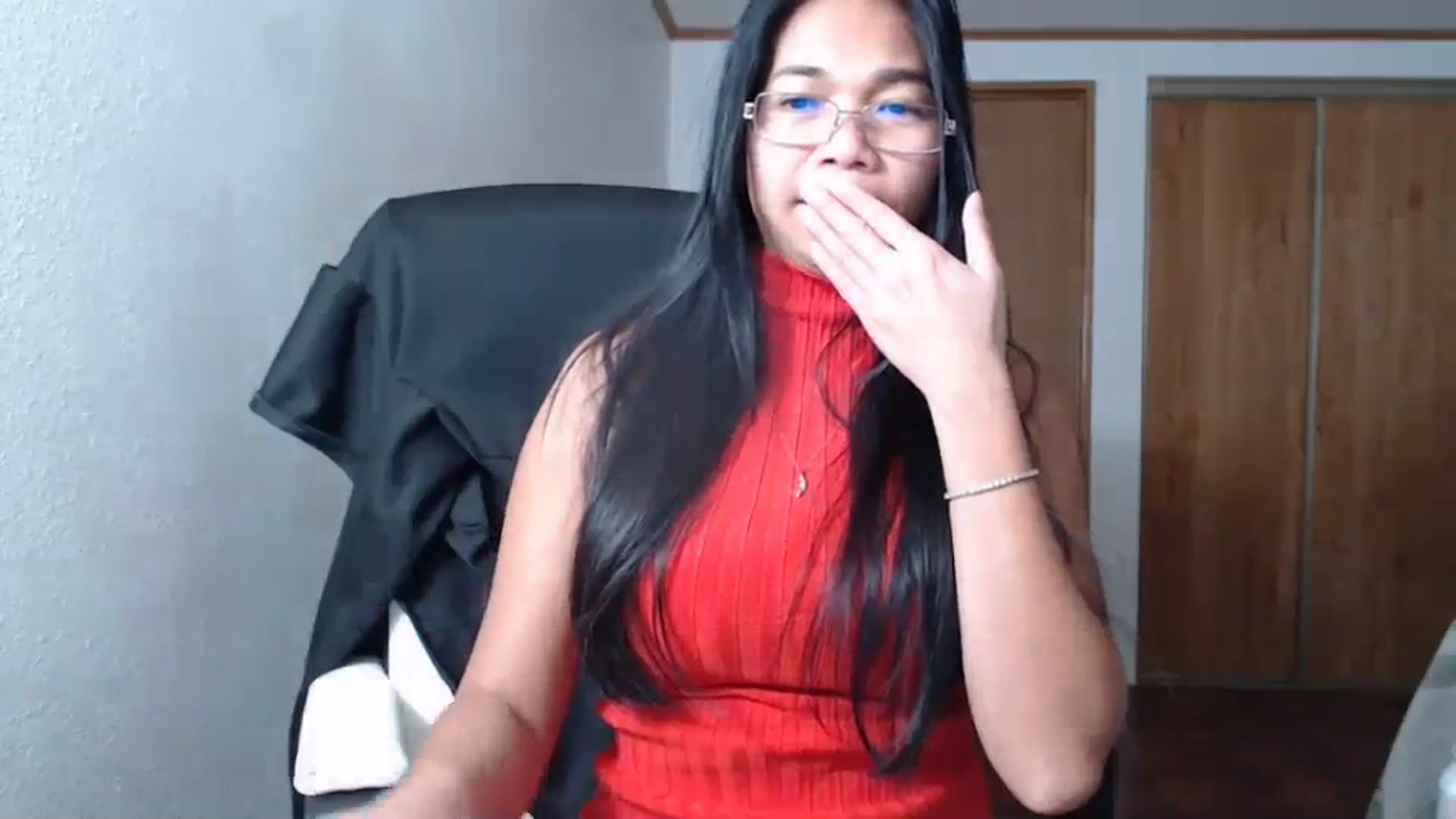Gallery image thumbnail from Littlekai2023's myfreecams stream on, 11/27/2023, 03:25 image 4 of 20