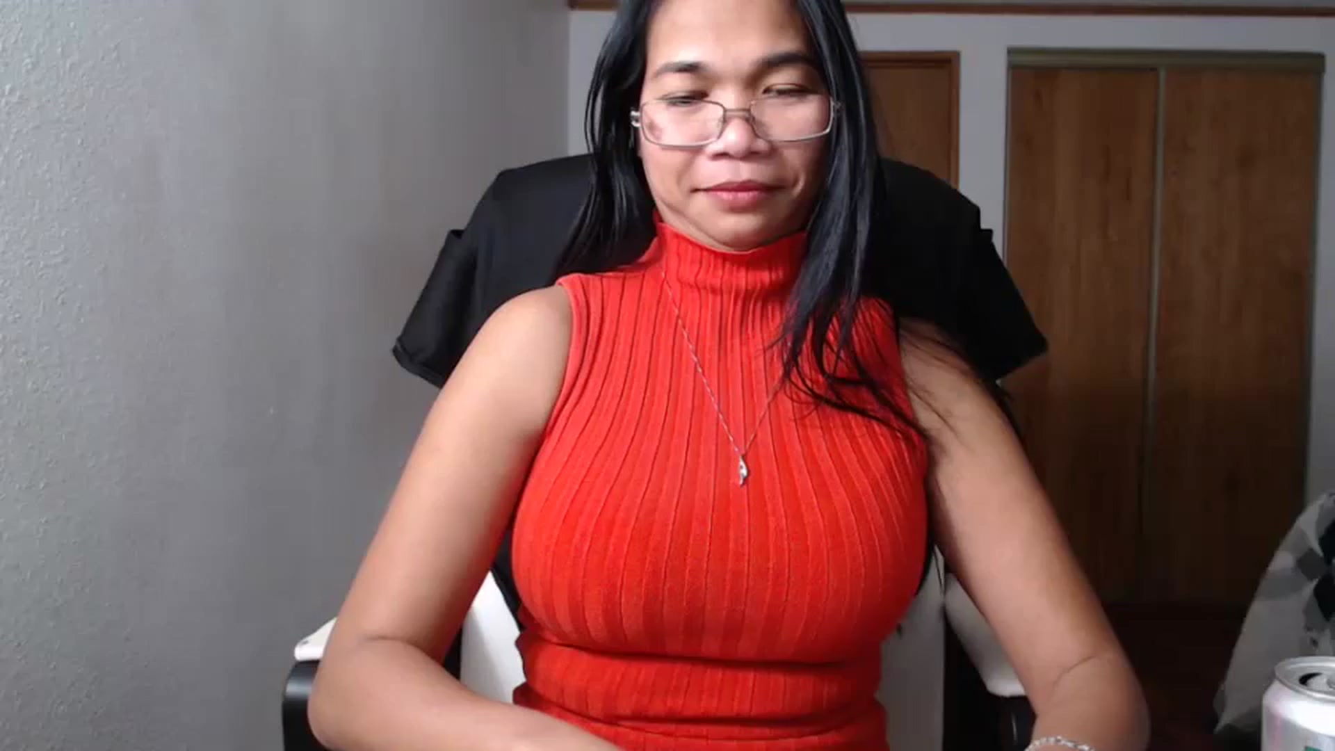 Gallery image thumbnail from Littlekai2023's myfreecams stream on, 11/27/2023, 03:25 image 12 of 20