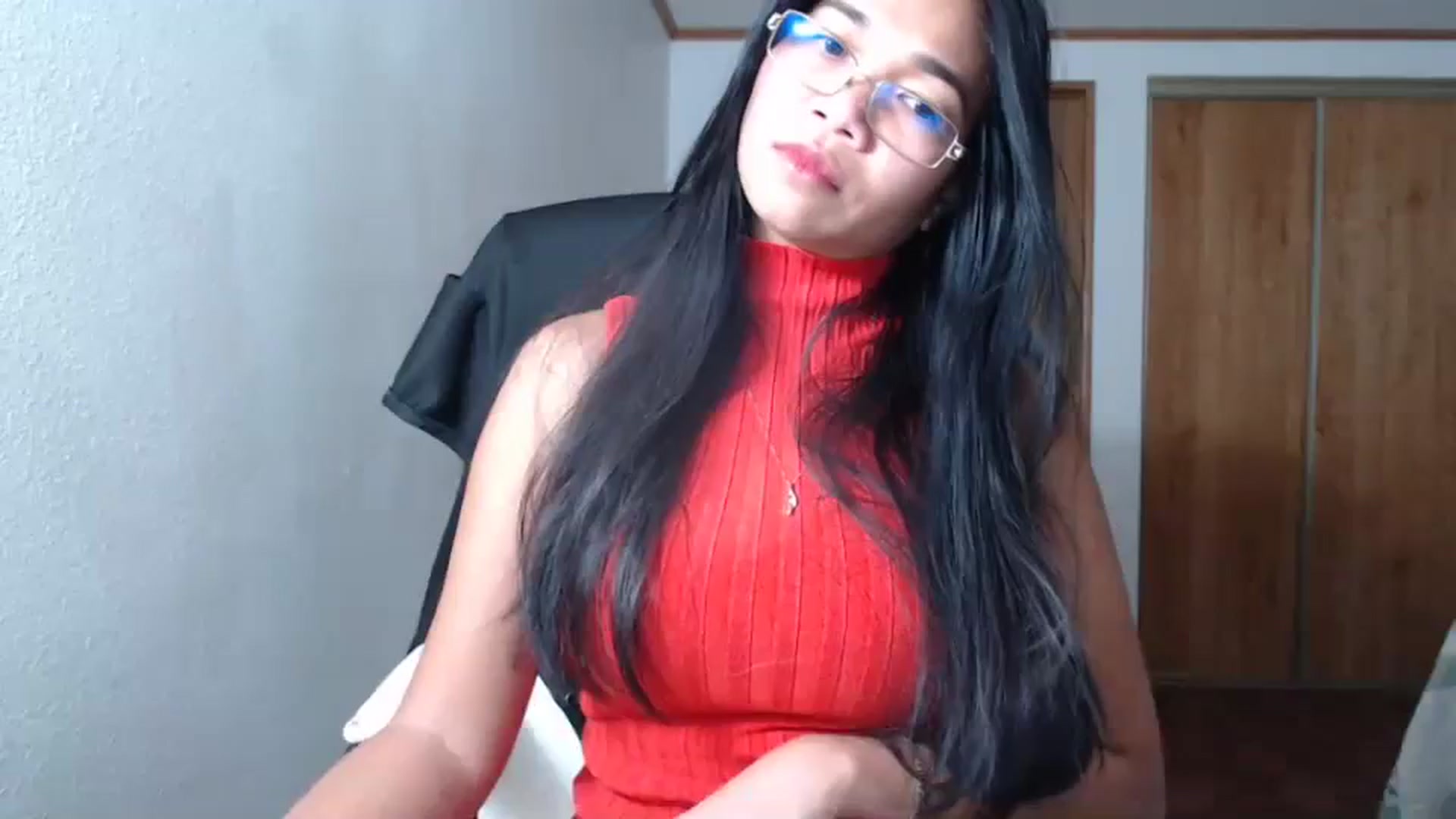 Gallery image thumbnail from Littlekai2023's myfreecams stream on, 11/27/2023, 03:25 image 1 of 20