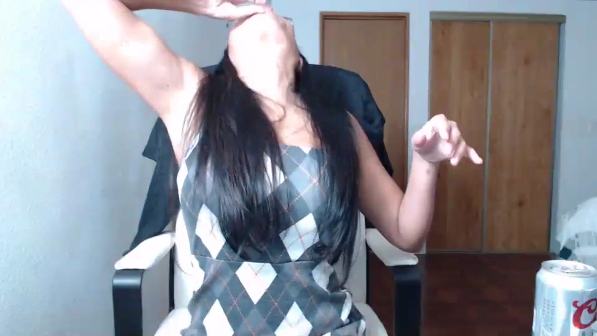 Gallery image thumbnail from Littlekai2023's myfreecams stream on, 12/04/2023, 03:08 image 2 of 20