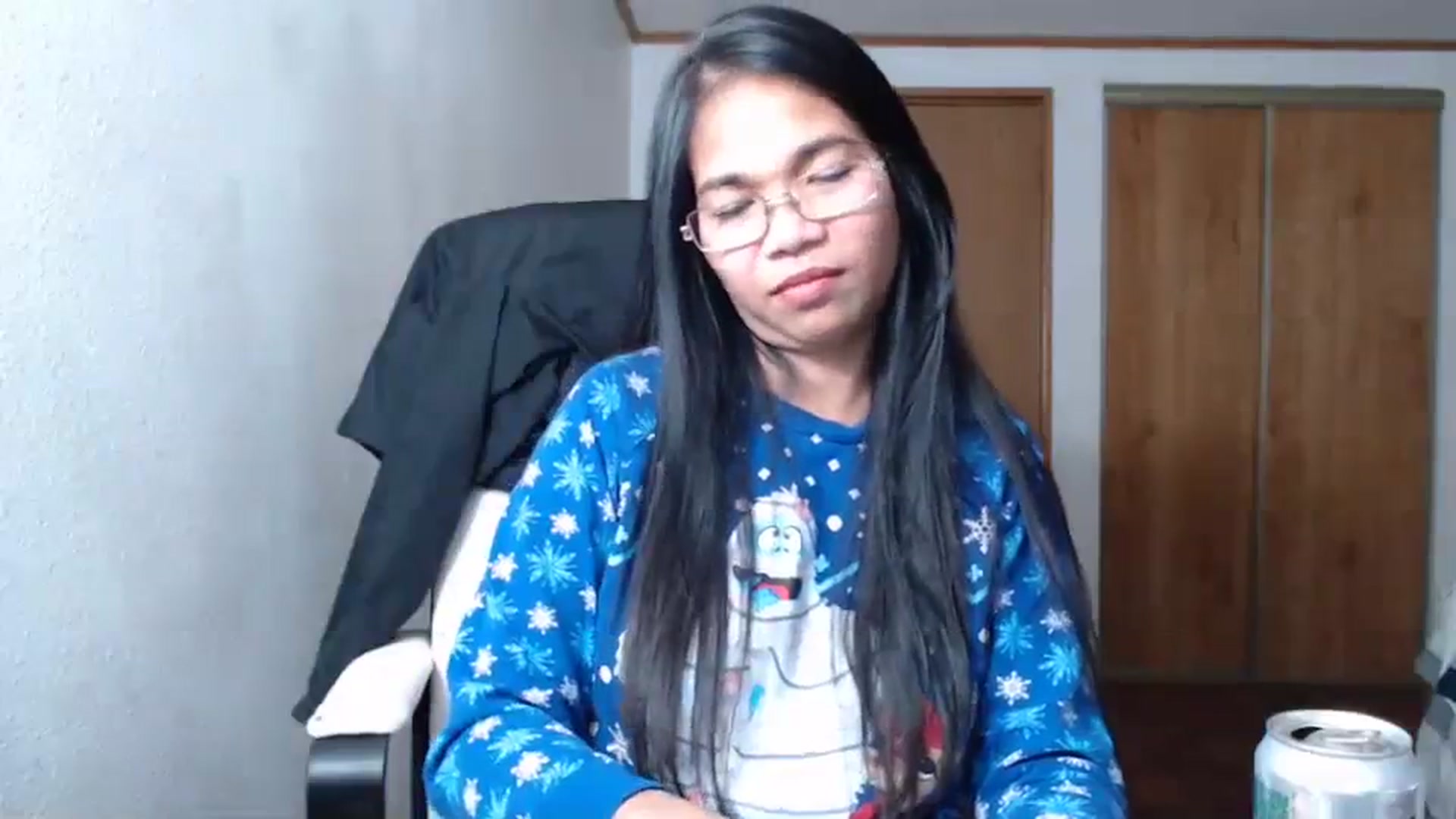 Gallery image thumbnail from Littlekai2023's myfreecams stream on, 12/04/2023, 03:08 image 18 of 20