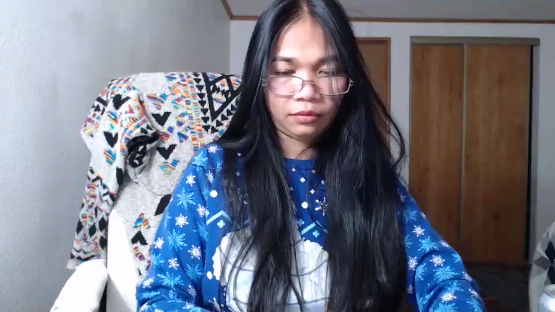 Gallery image thumbnail from Littlekai2023's myfreecams stream on, 12/24/2023, 02:26 image 18 of 20