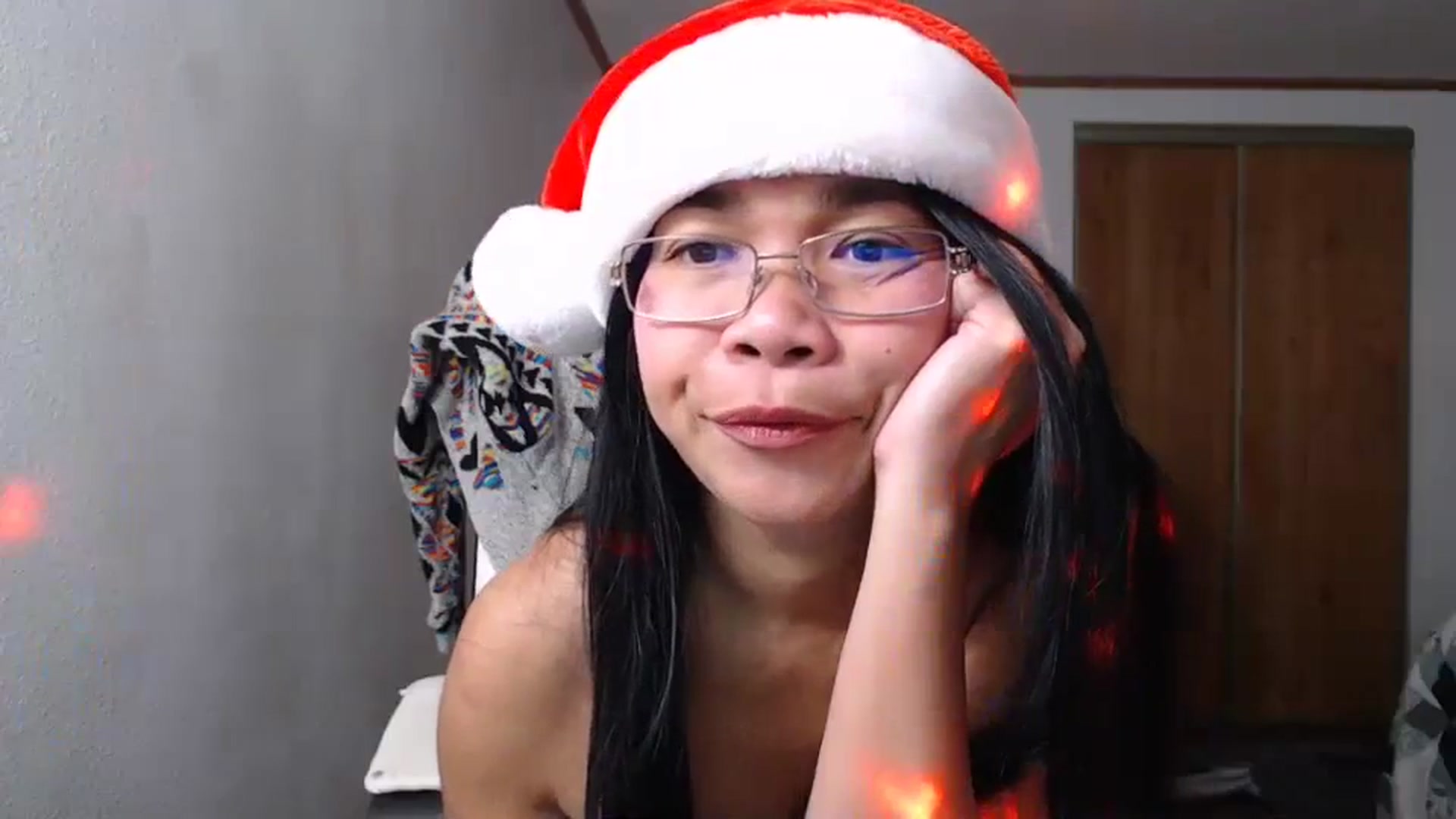 Gallery image thumbnail from Littlekai2023's myfreecams stream on, 12/24/2023, 02:26 image 5 of 20