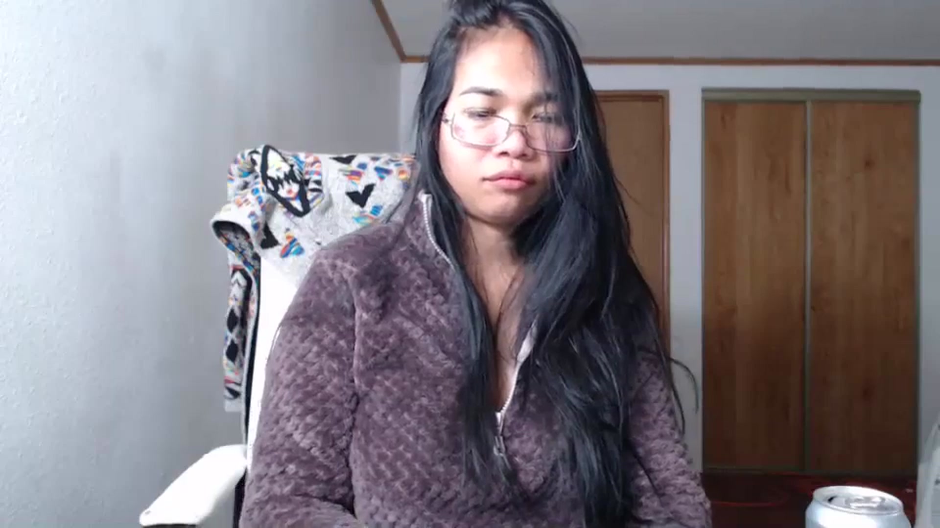 Gallery image thumbnail from Littlekai2023's myfreecams stream on, 12/24/2023, 19:55 image 19 of 20
