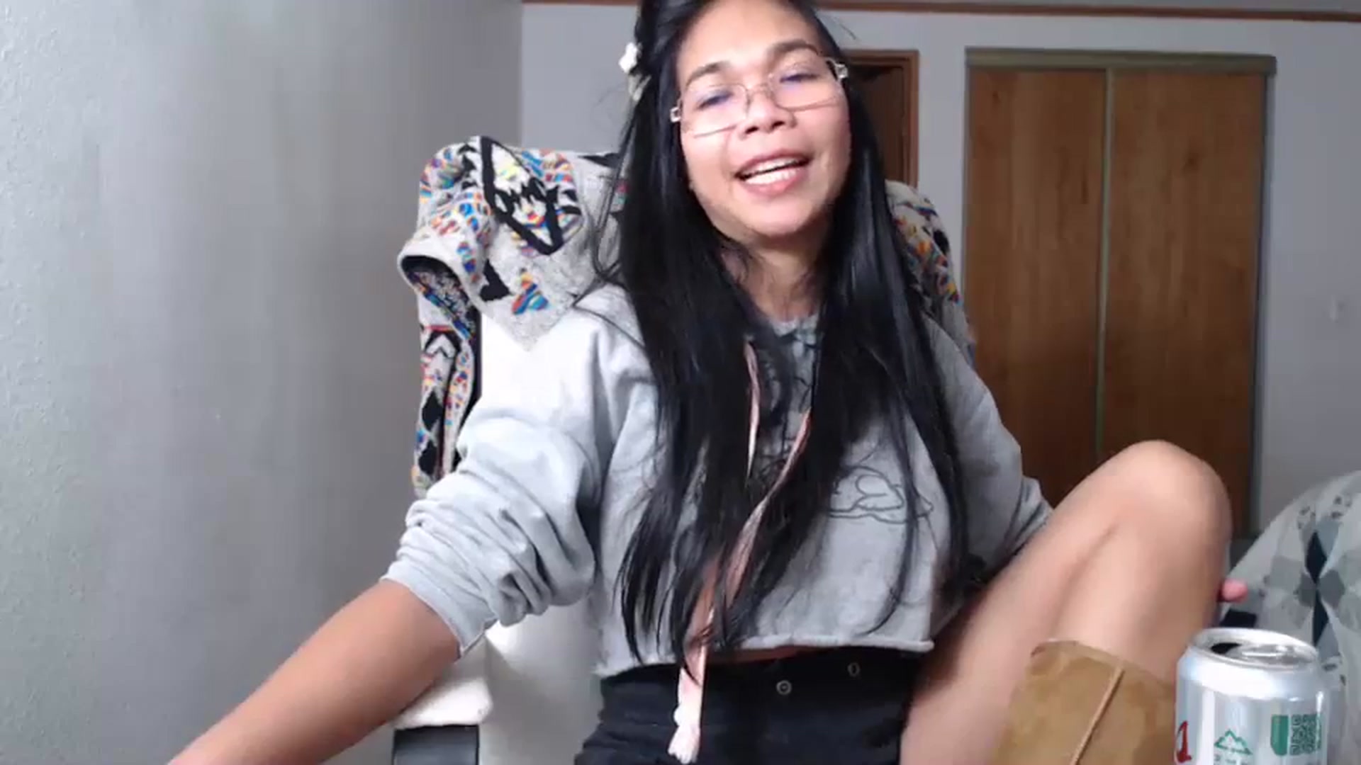 Gallery image thumbnail from Littlekai2023's myfreecams stream on, 12/27/2023, 01:16 image 18 of 20