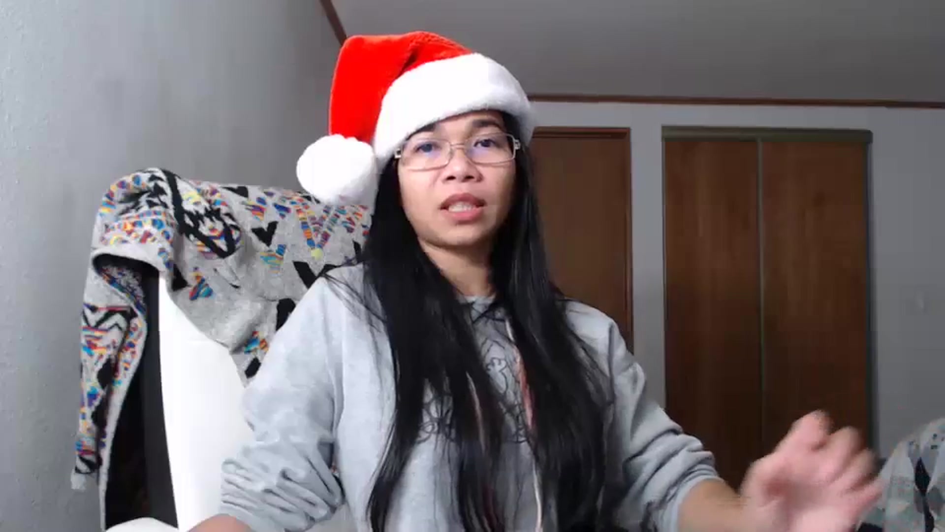 Gallery image thumbnail from Littlekai2023's myfreecams stream on, 12/27/2023, 02:48 image 12 of 20
